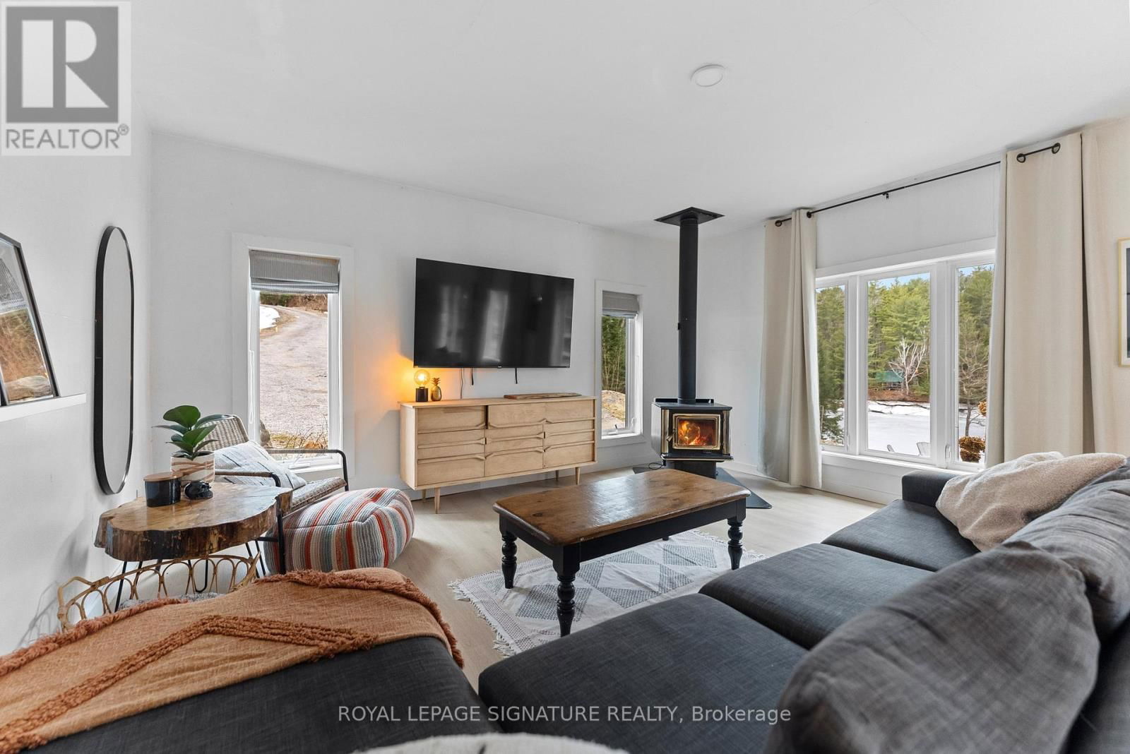 279 BLACK MOUNTAIN ROAD Image 11