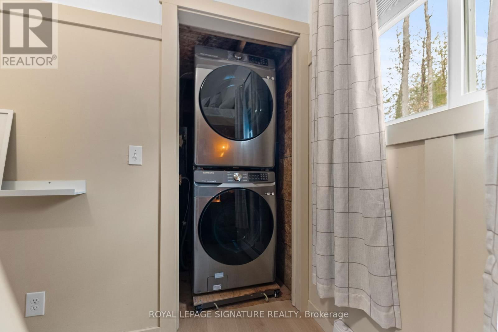 279 BLACK MOUNTAIN ROAD Image 20