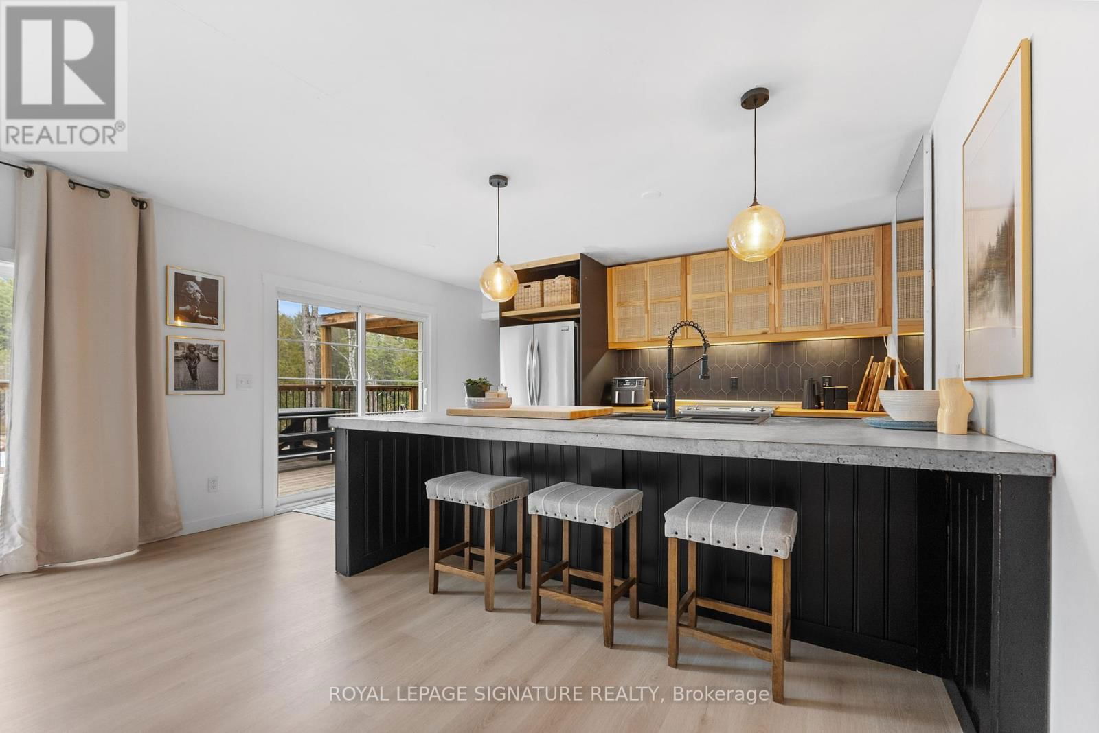279 BLACK MOUNTAIN ROAD Image 8