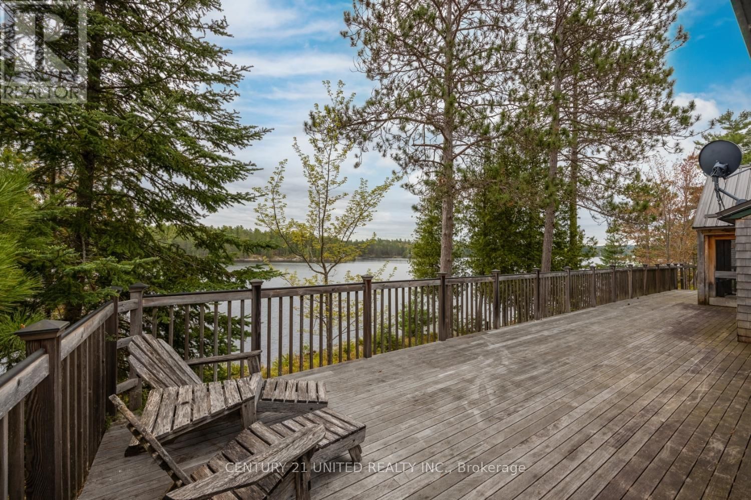 823 MACKIE BAY Image 29