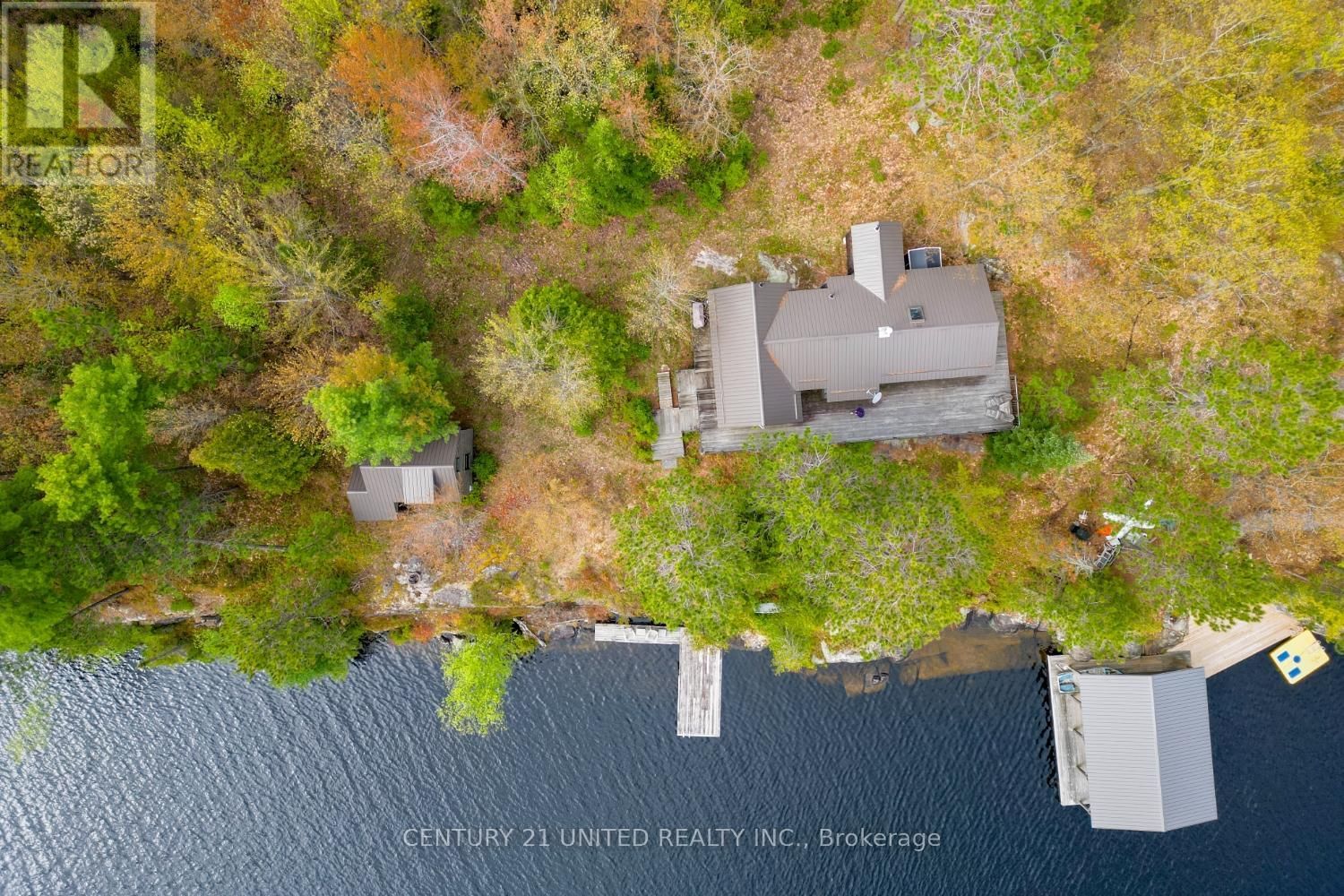 823 MACKIE BAY Image 34