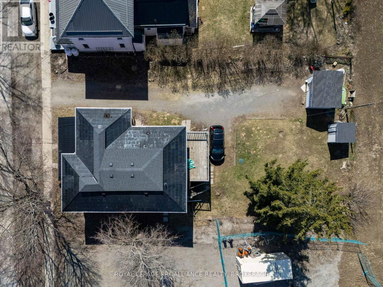 24 PERTH STREET Image 31