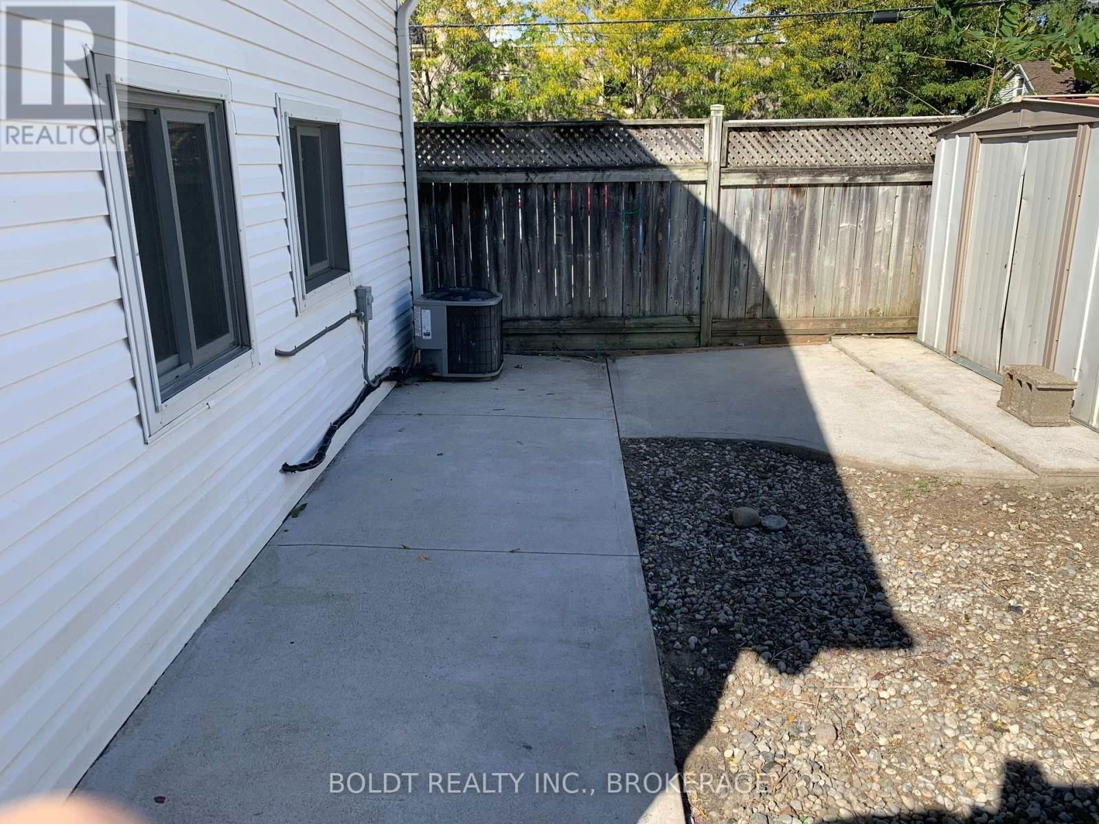 114 LAKE STREET Image 19