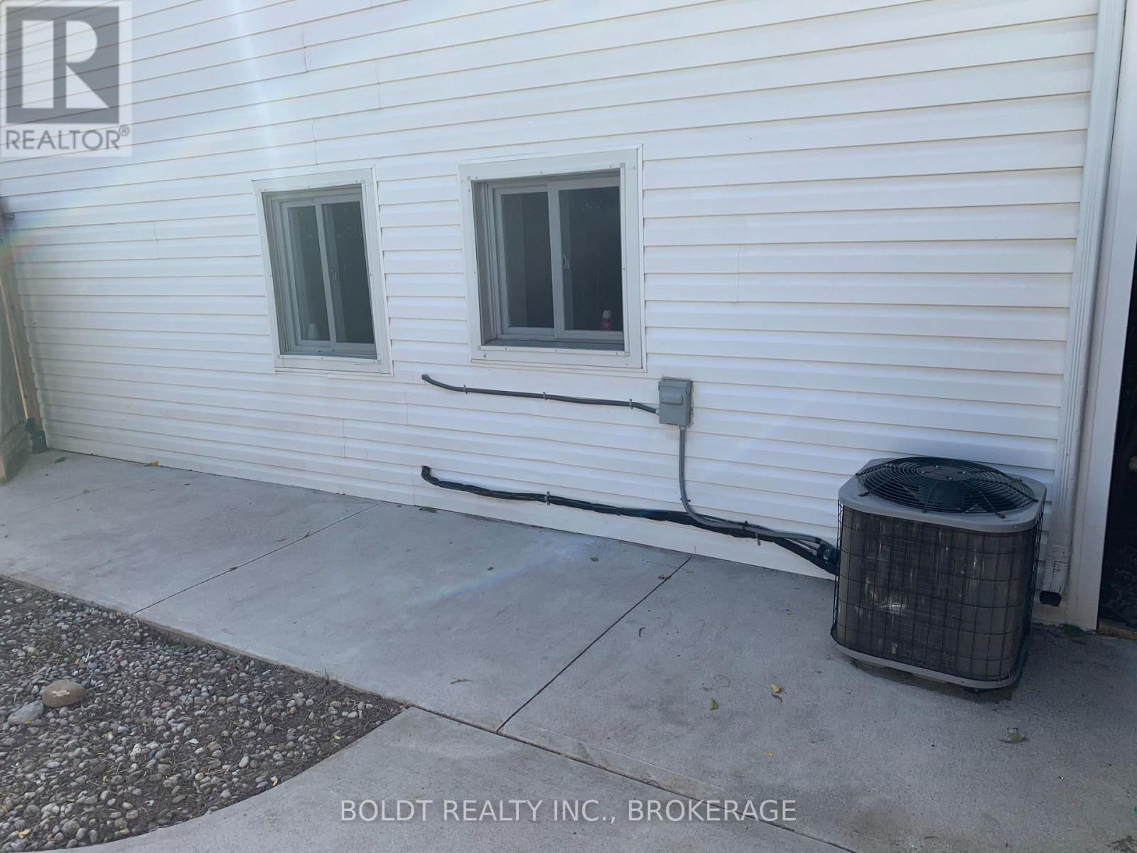 114 LAKE STREET Image 20