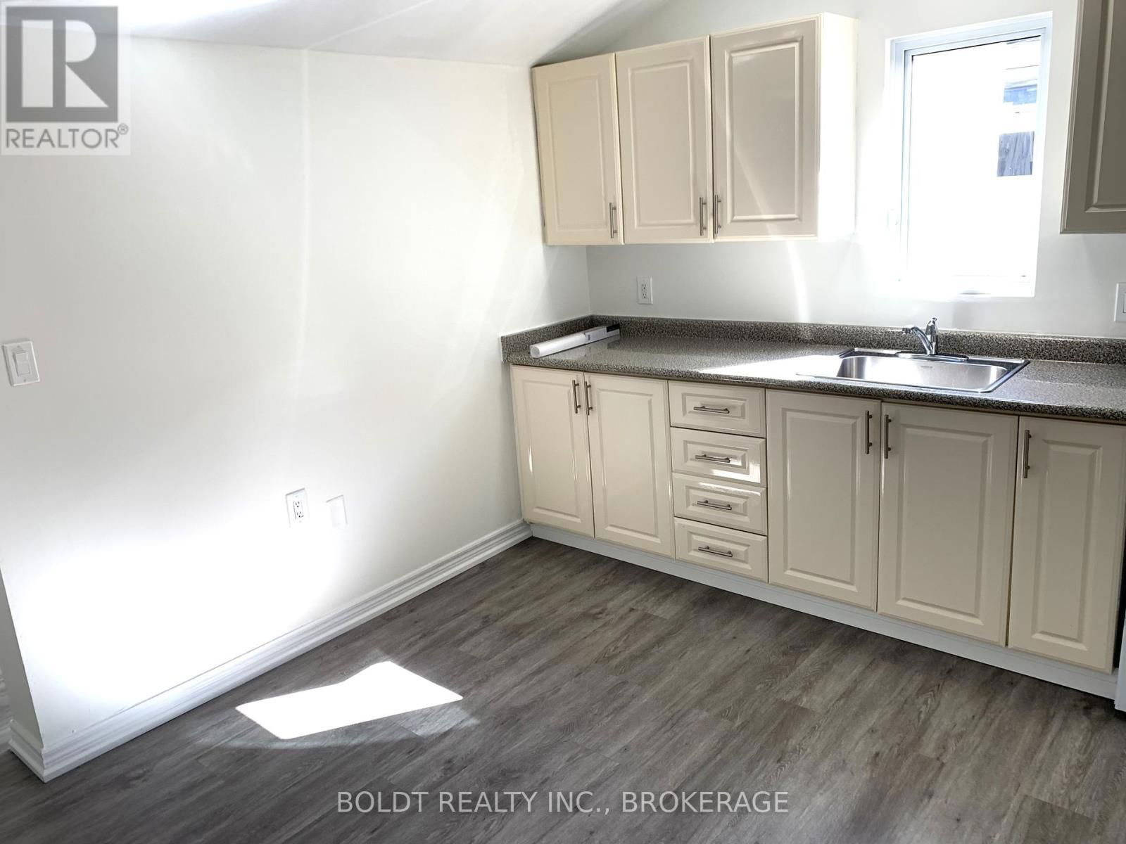 114 LAKE STREET Image 3