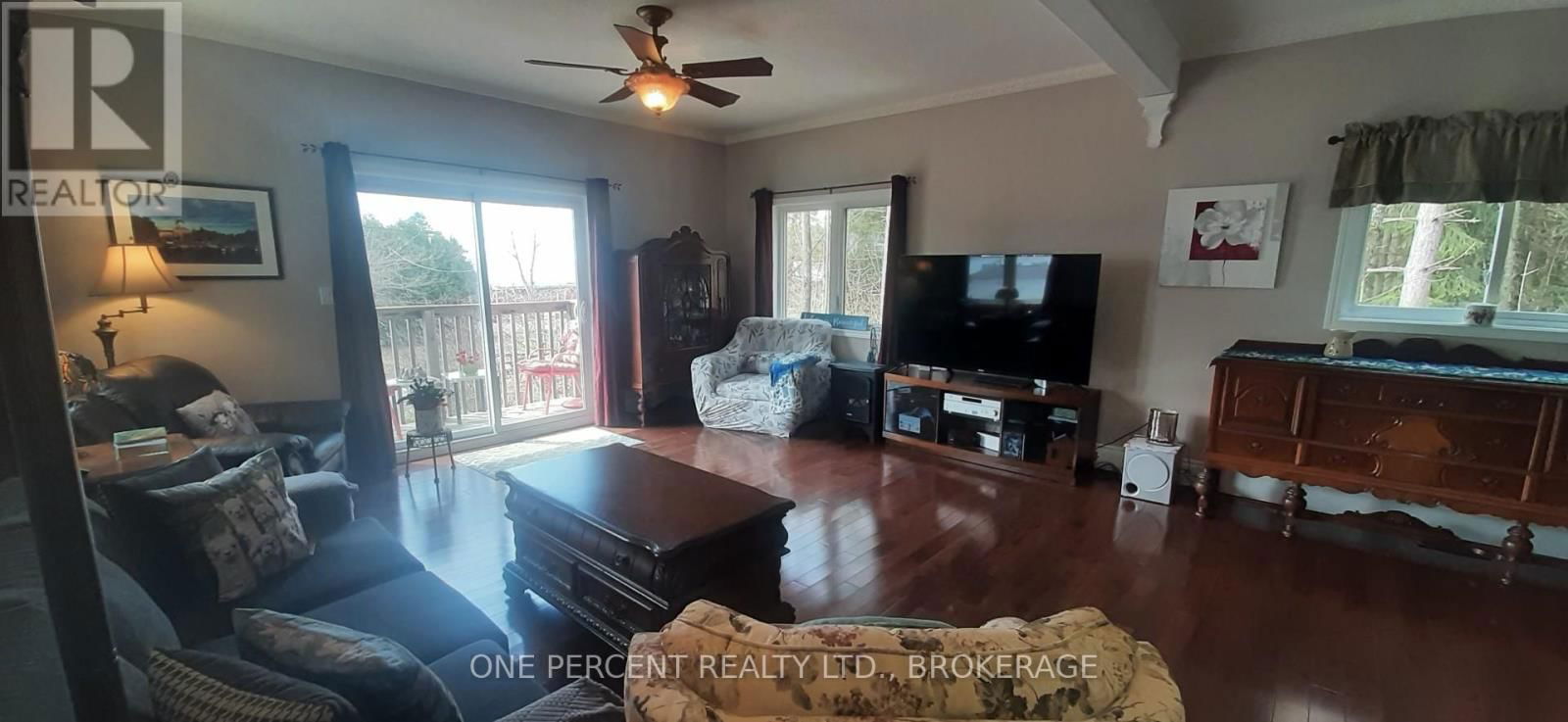 39 DARK ISLAND LANE Image 12