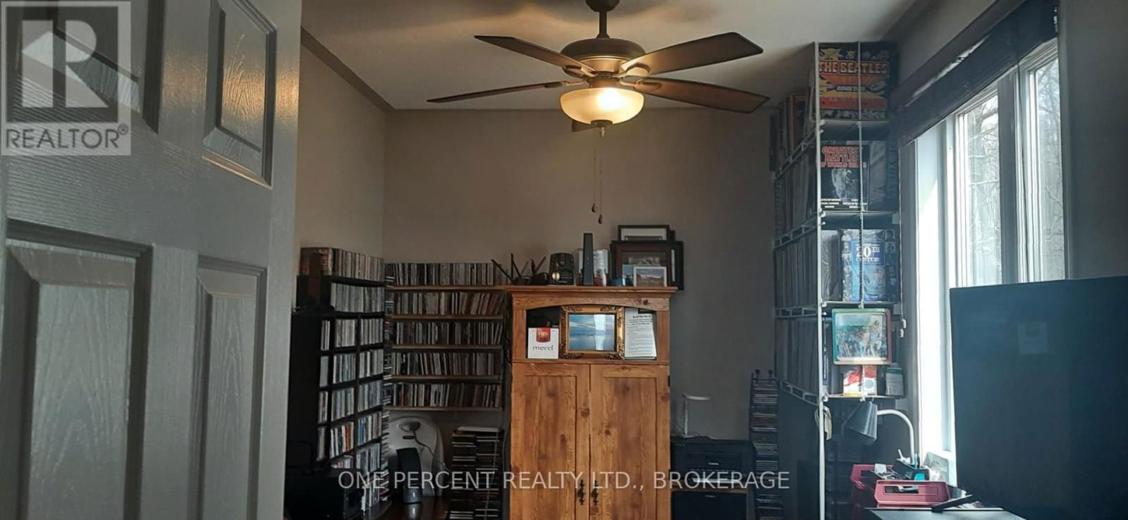 39 DARK ISLAND LANE Image 17