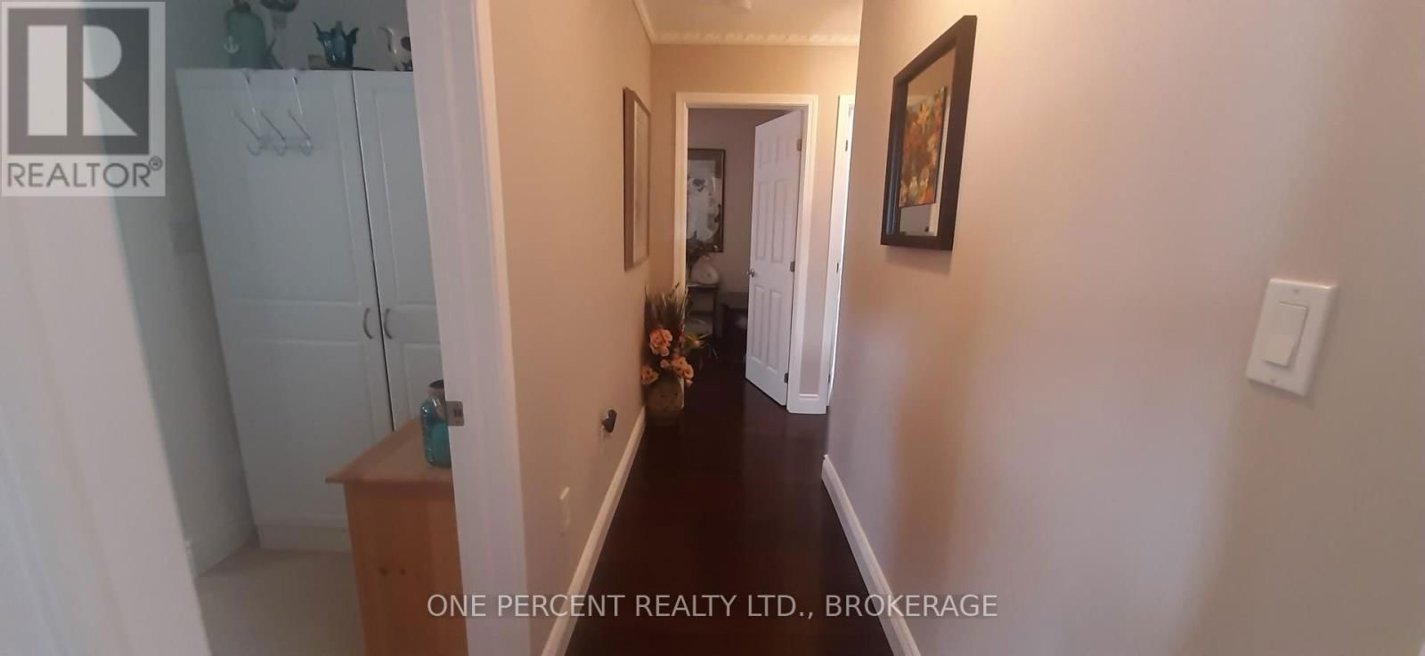 39 DARK ISLAND LANE Image 19
