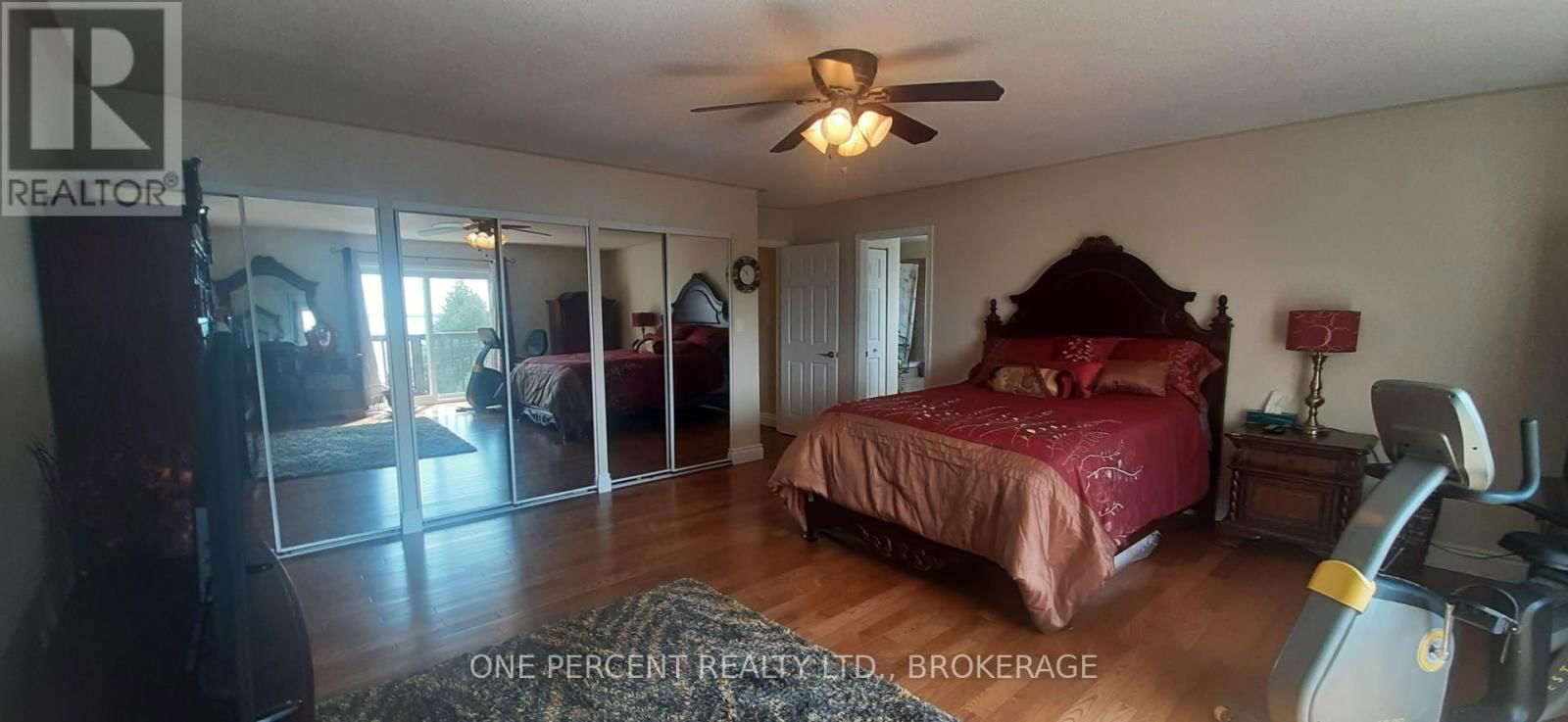 39 DARK ISLAND LANE Image 23