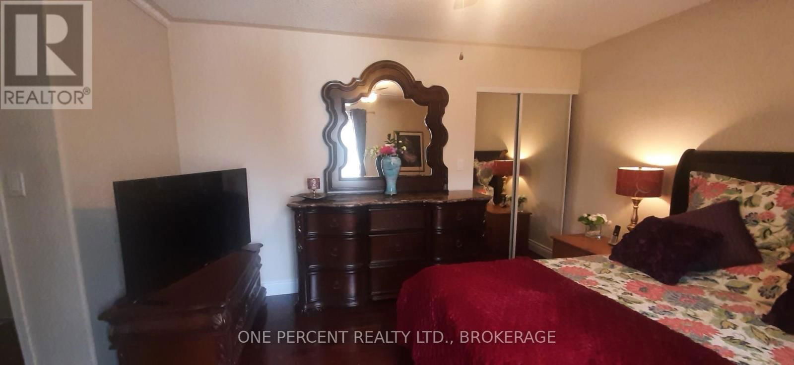 39 DARK ISLAND LANE Image 26