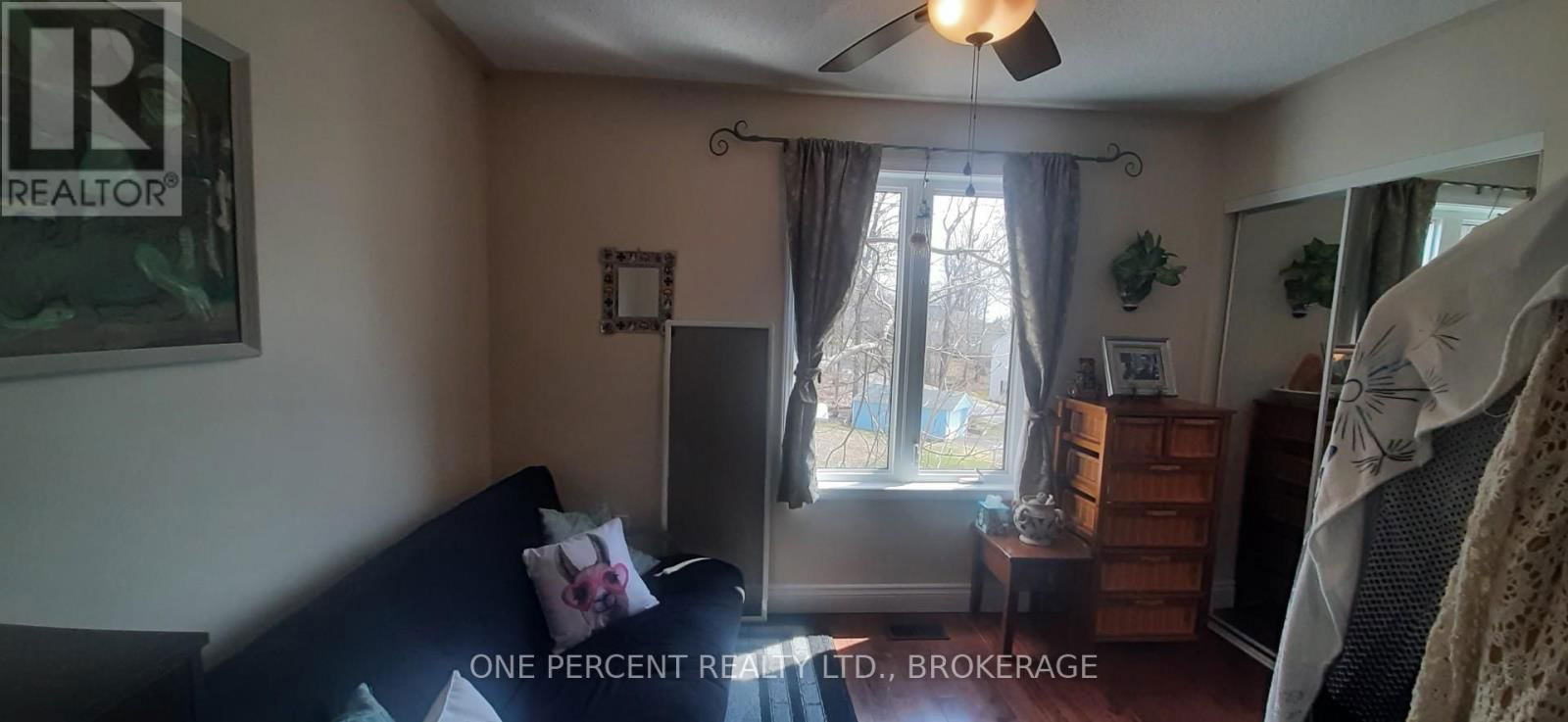 39 DARK ISLAND LANE Image 28