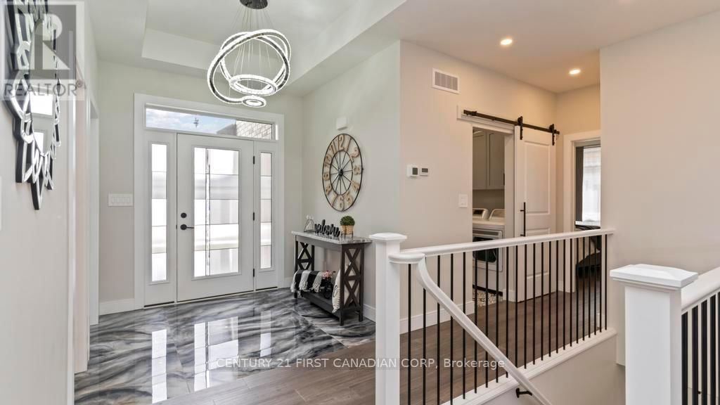 27 ELLIOT STREET Image 4