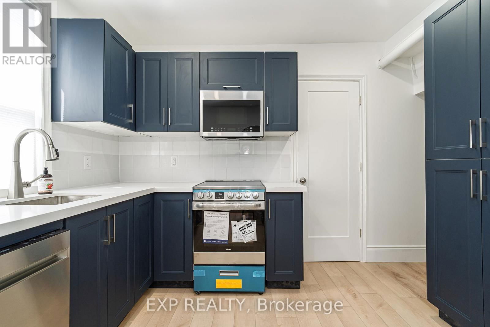 1 - 64 ST ANDREW ST STREET Image 6