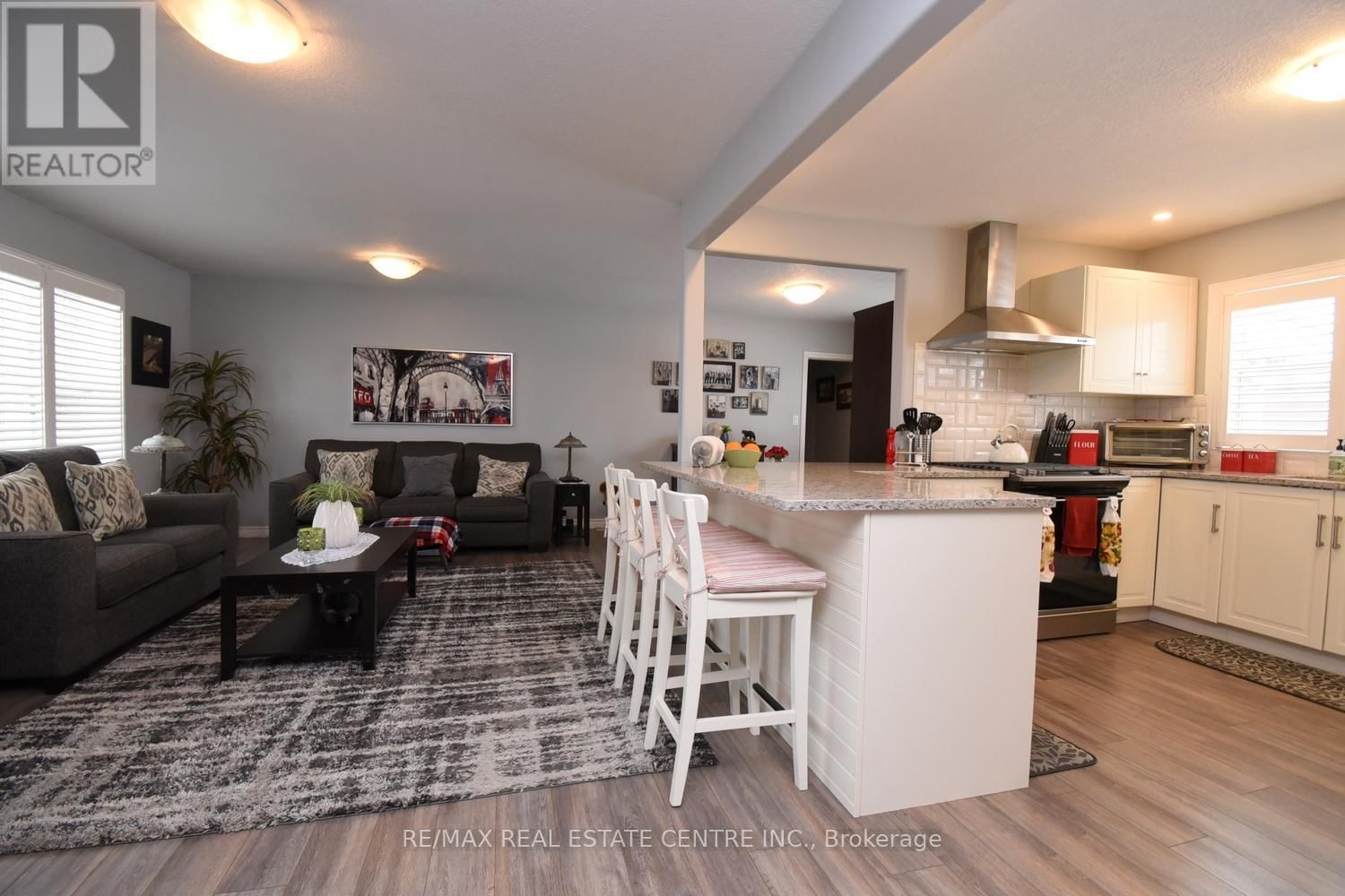26 HATTON DRIVE Image 16