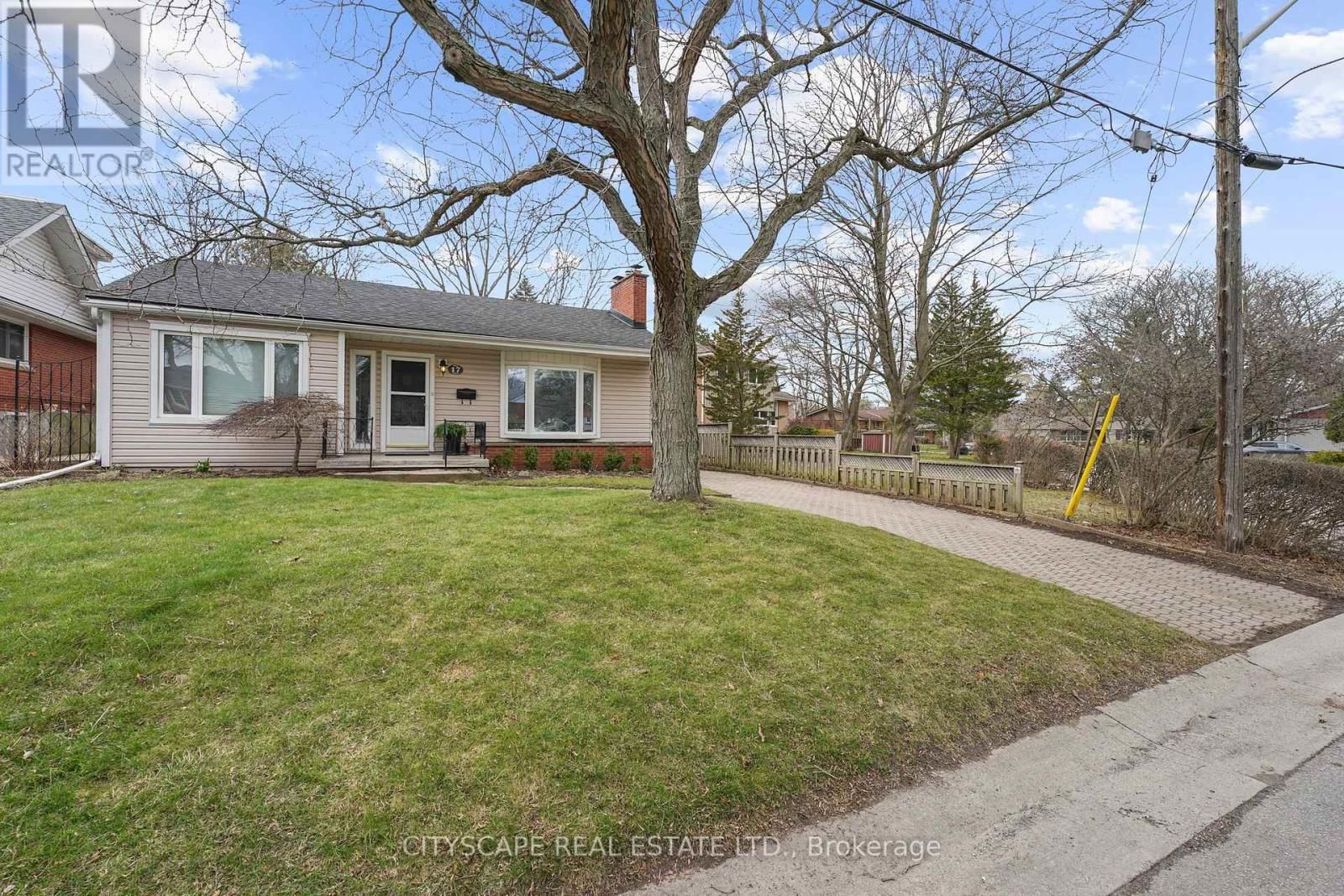 17 RITA STREET Image 1