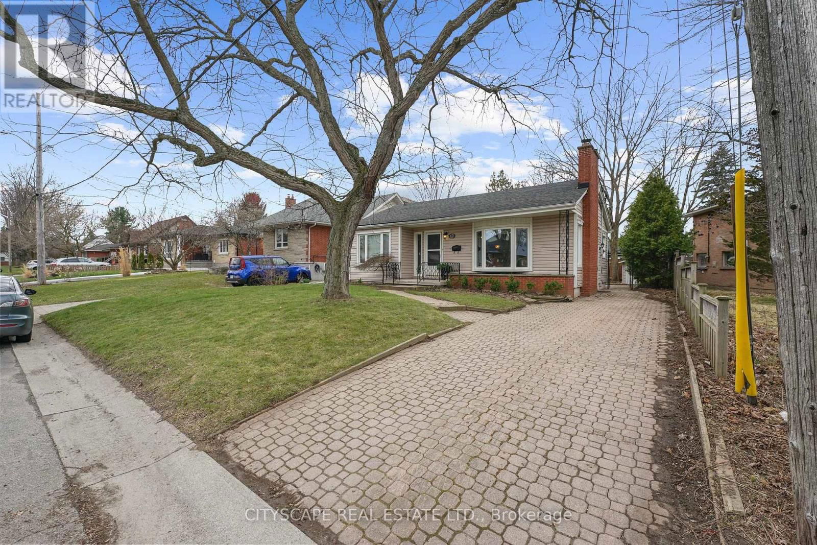 17 RITA STREET Image 3