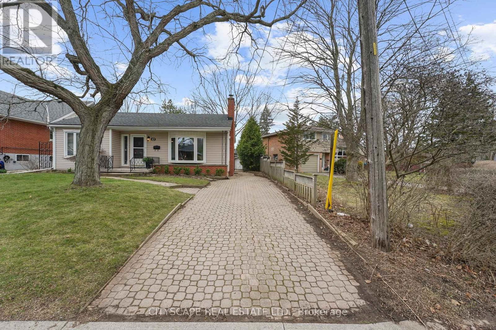 17 RITA STREET Image 4