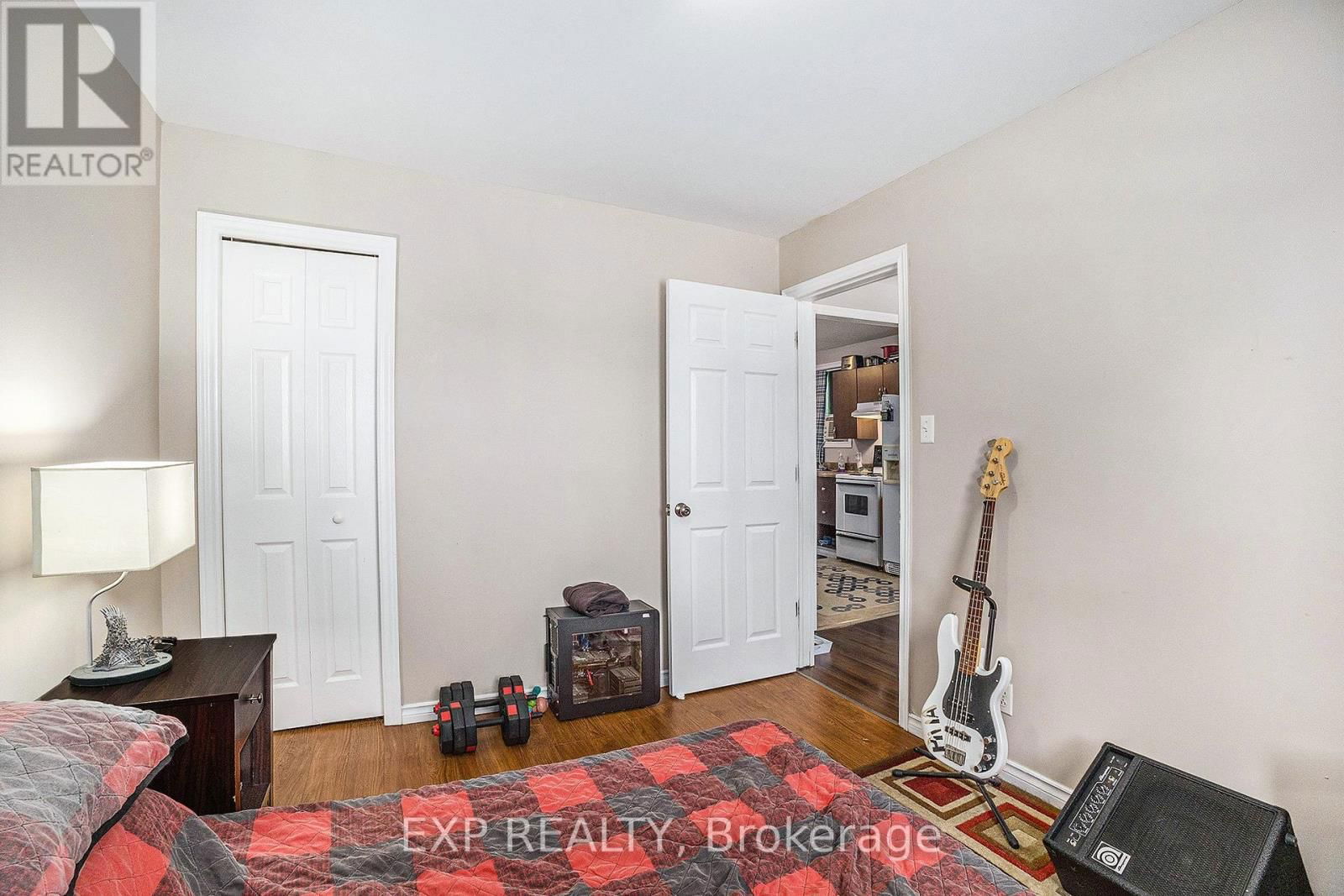 28 LEFEBVRE AVENUE Image 17