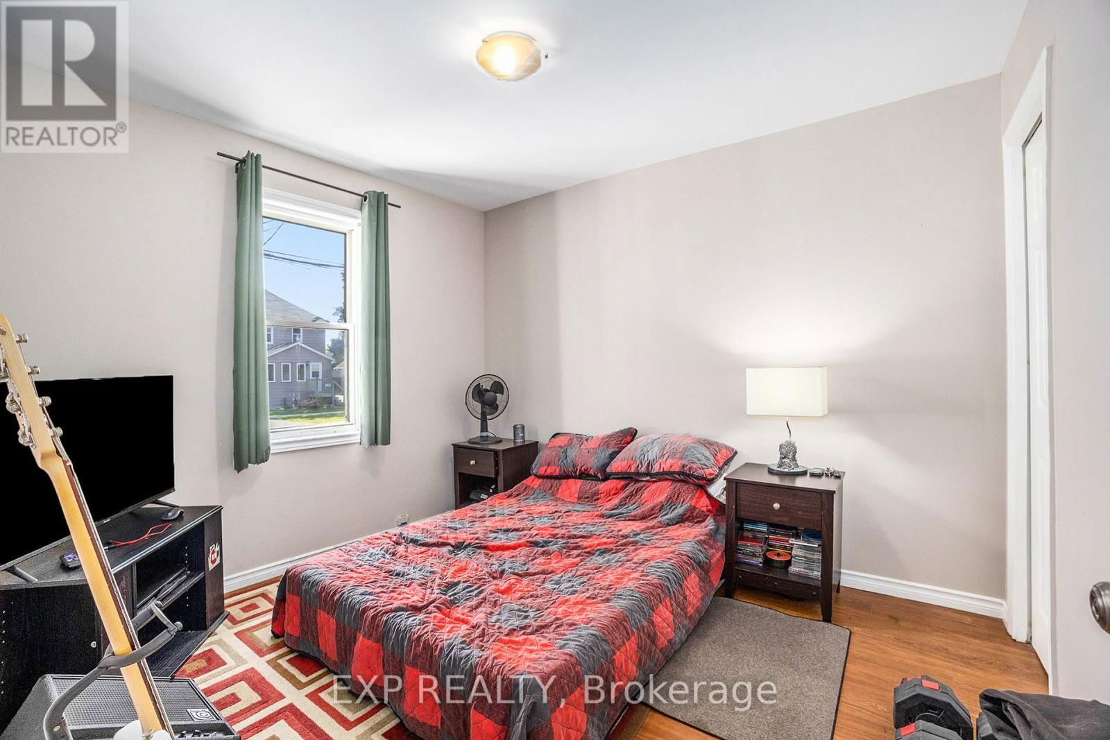28 LEFEBVRE AVENUE Image 18