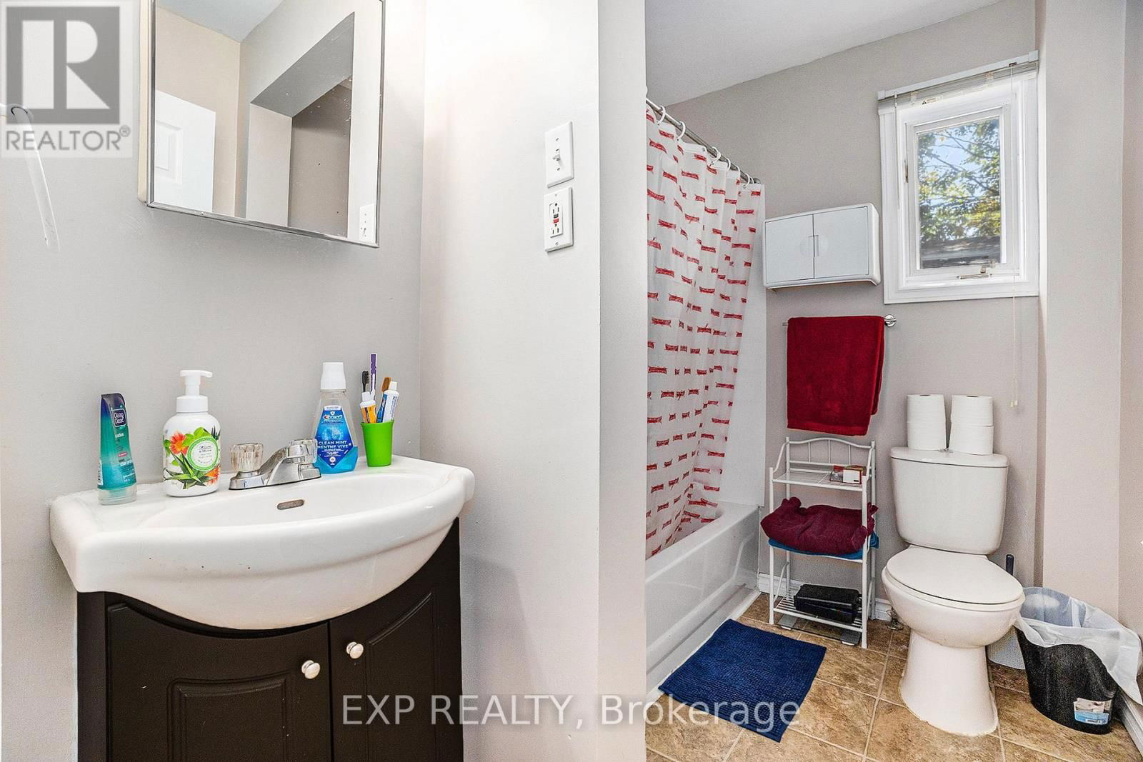28 LEFEBVRE AVENUE Image 24