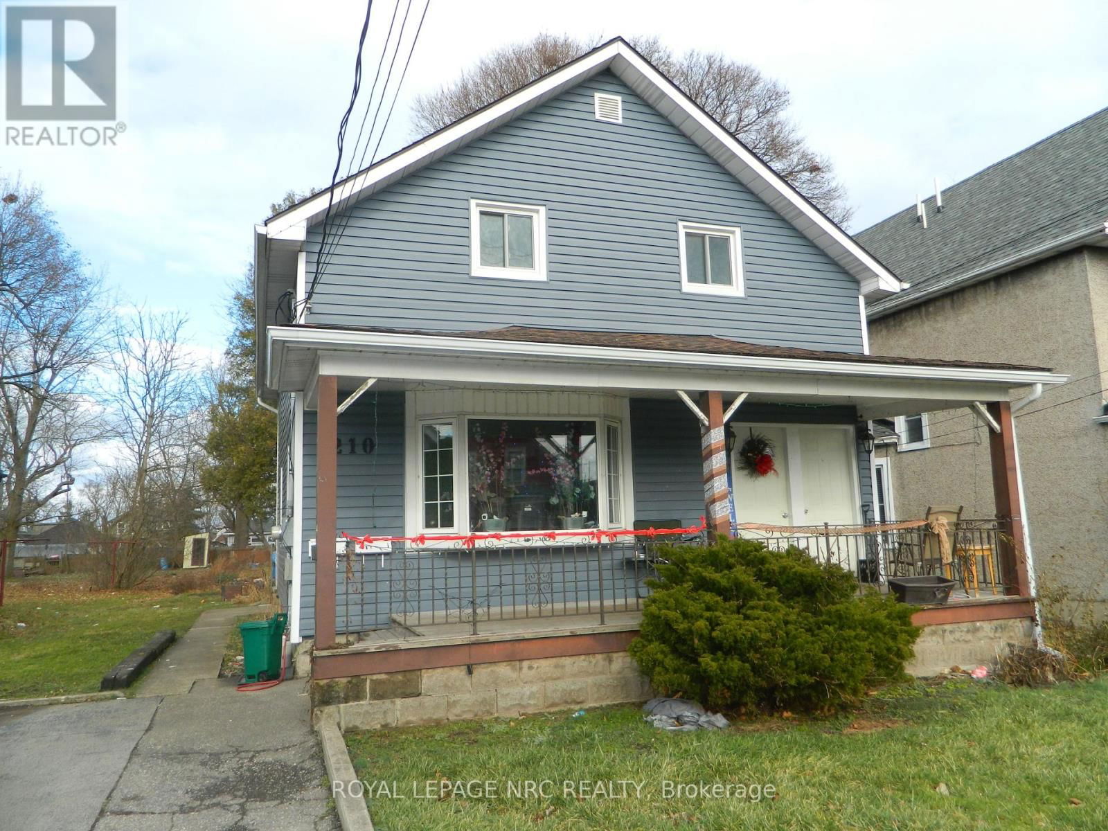 210 PHIPPS STREET Image 3