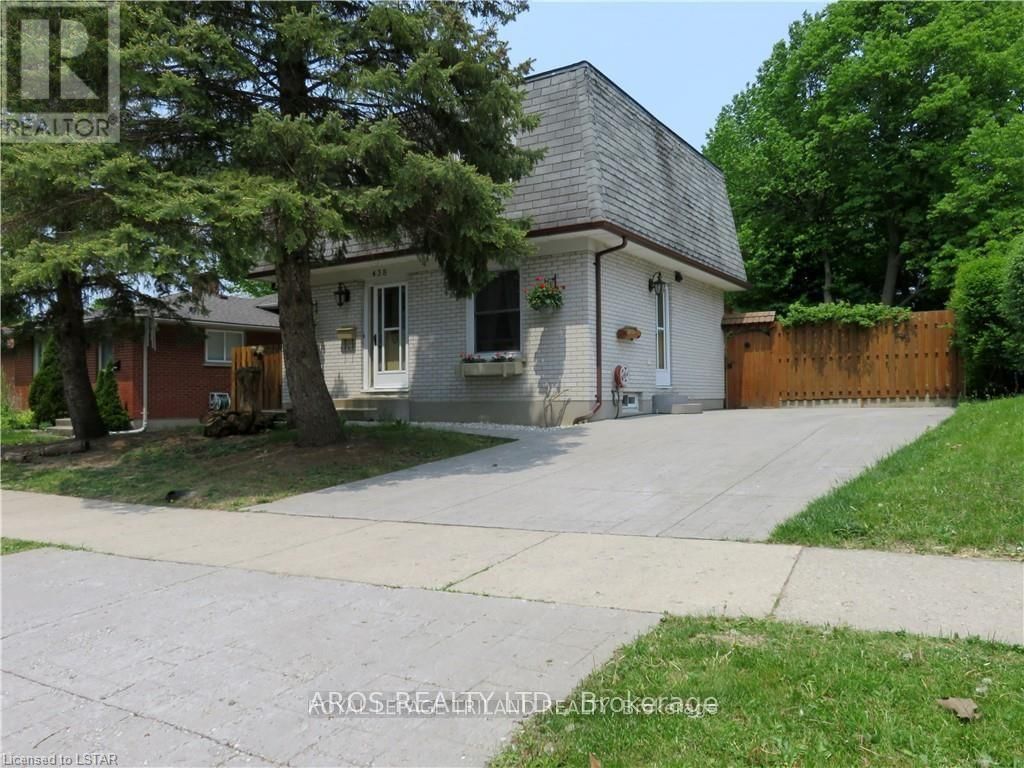 438 FERNDALE AVENUE Image 1