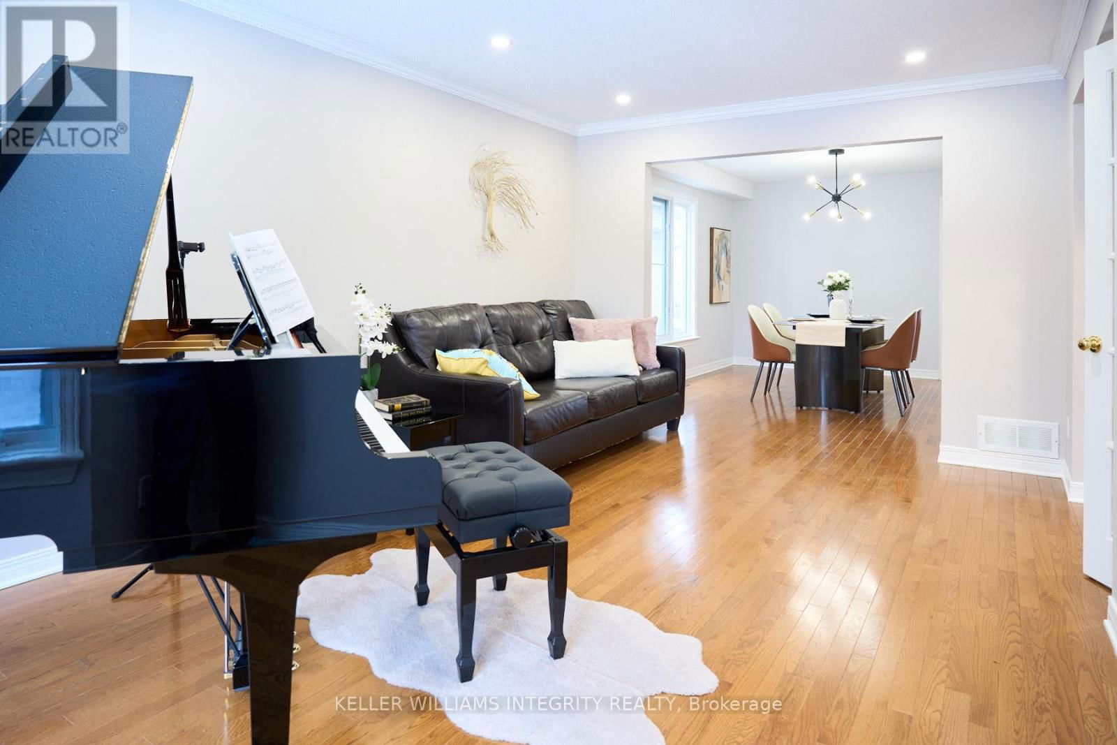 9 SHANNONDOE CRESCENT Image 6