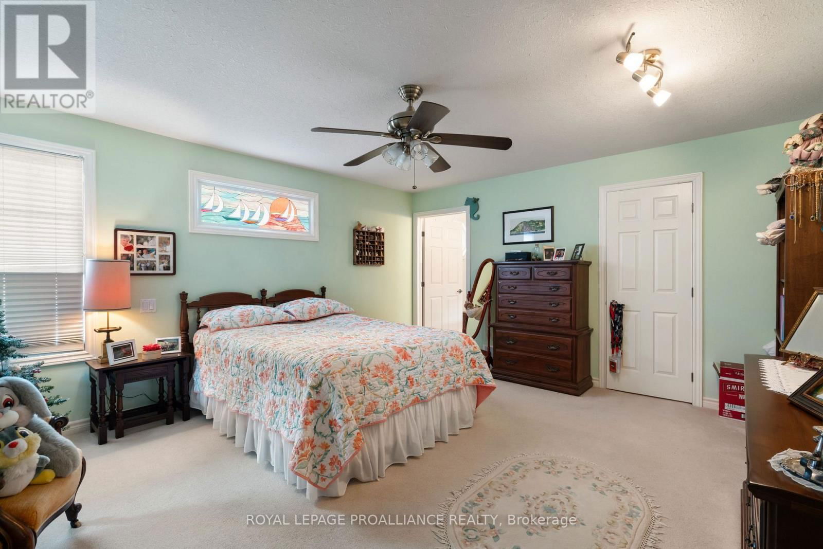 21 LOYALIST PLACE Image 13