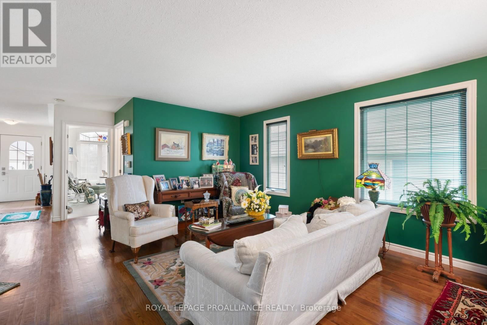 21 LOYALIST PLACE Image 9