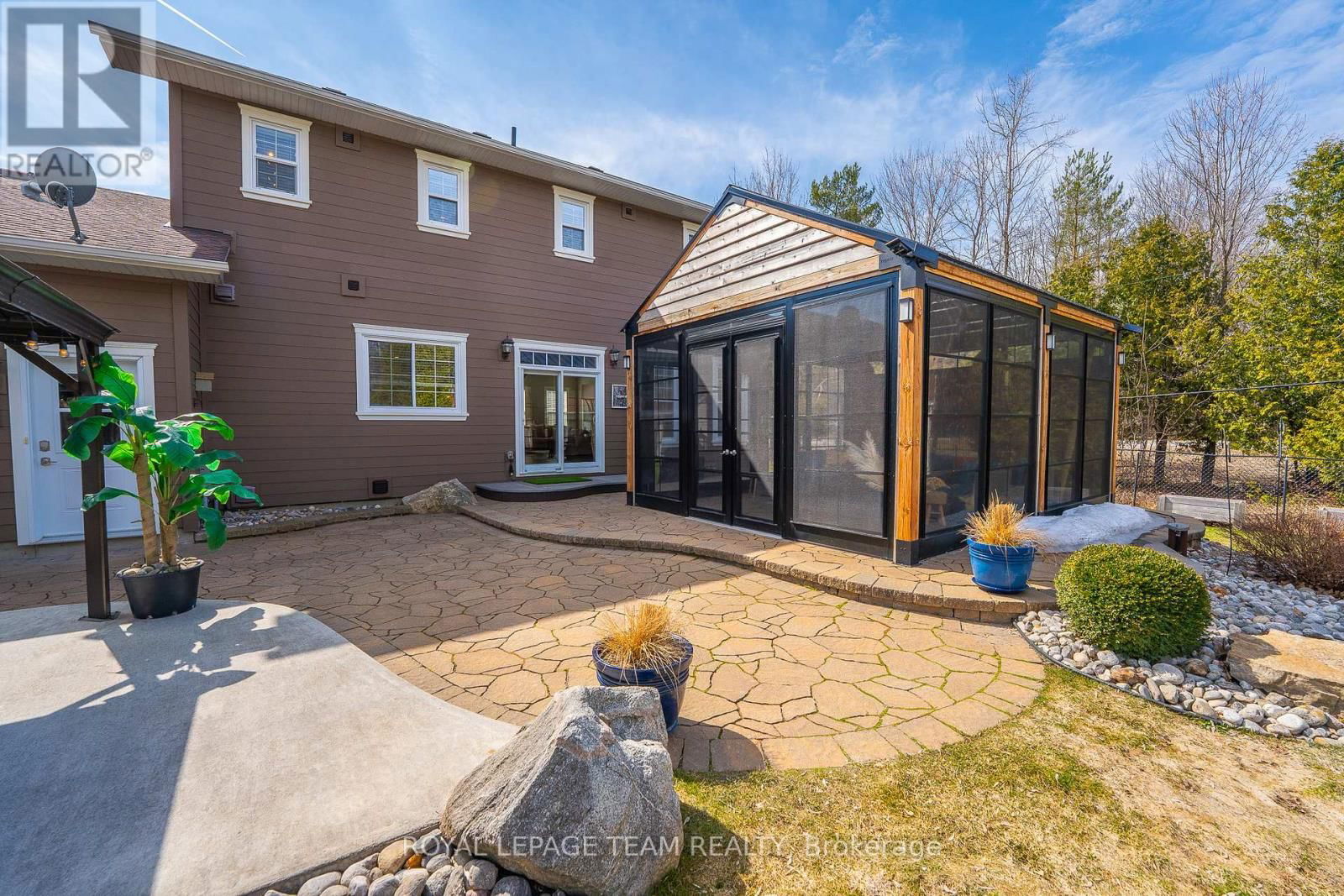 1013 SALE BARN ROAD Image 41