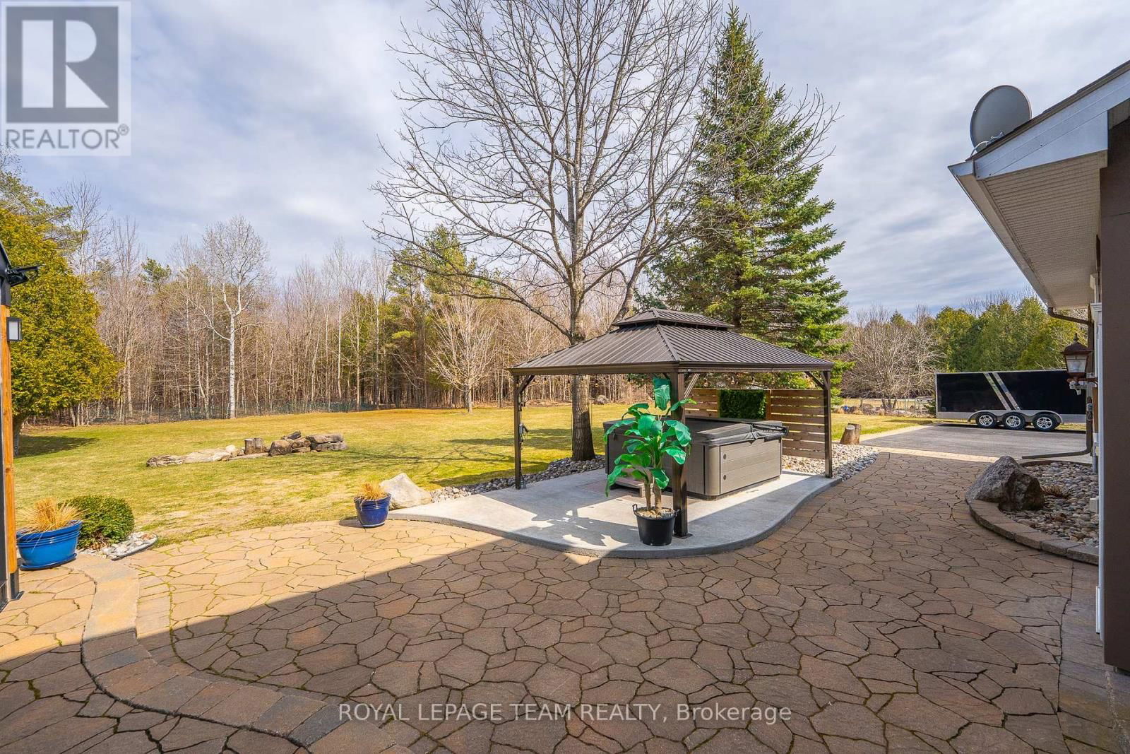 1013 SALE BARN ROAD Image 43