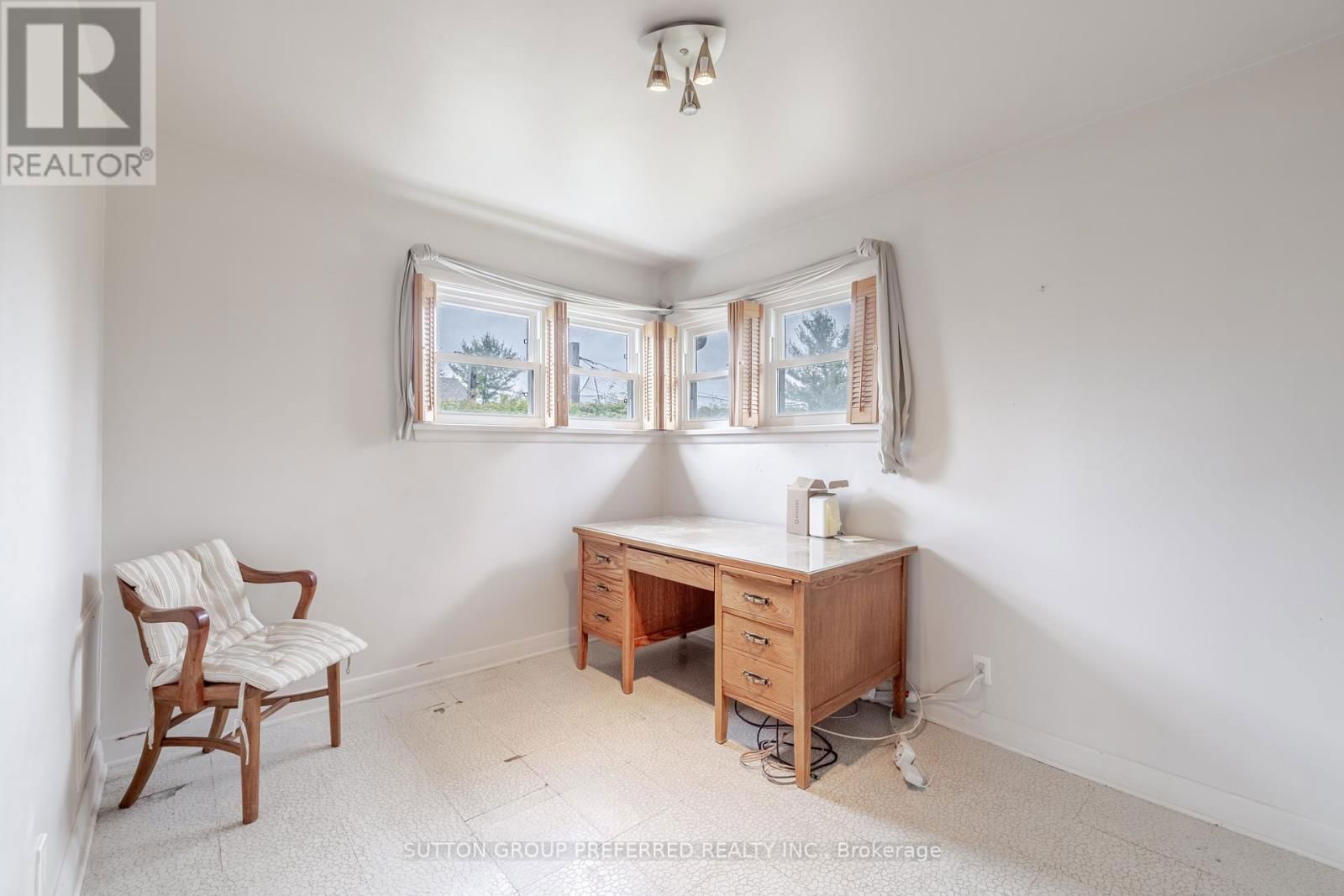 4244 HAMILTON ROAD Image 8