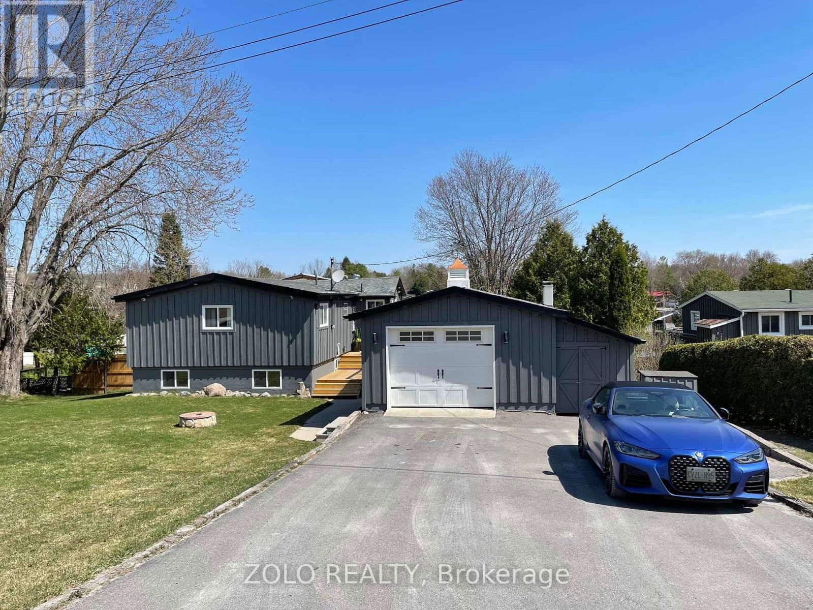 12 BAYVIEW DRIVE Image 1