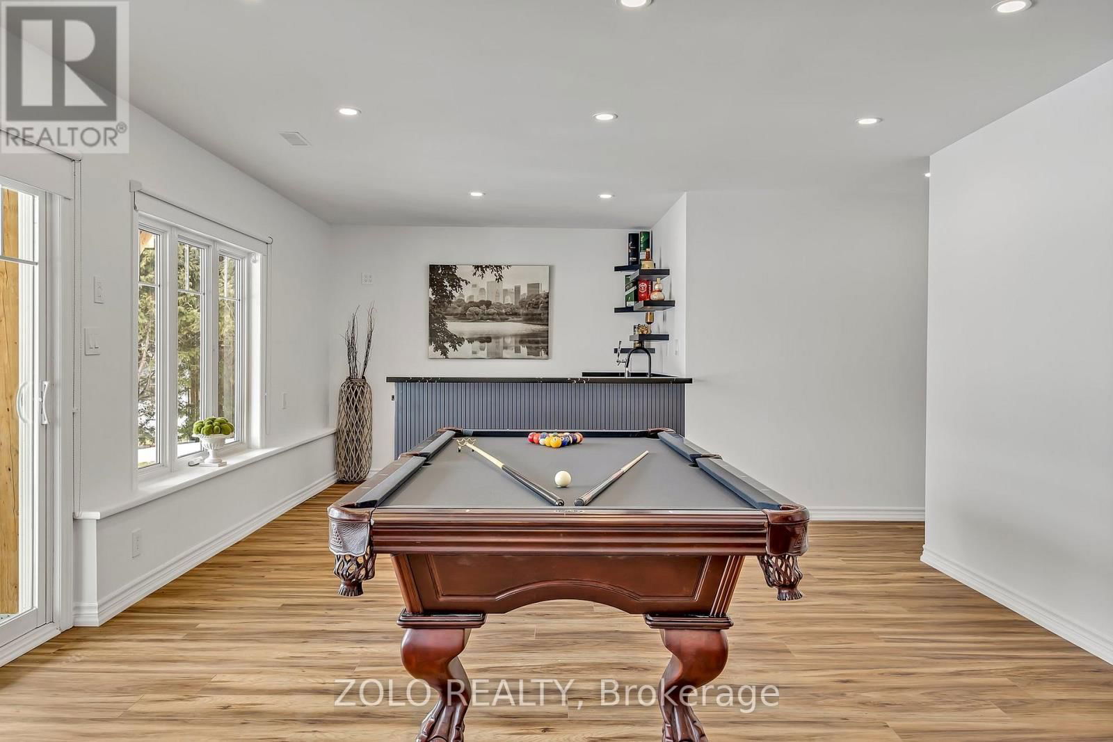 12 BAYVIEW DRIVE Image 19