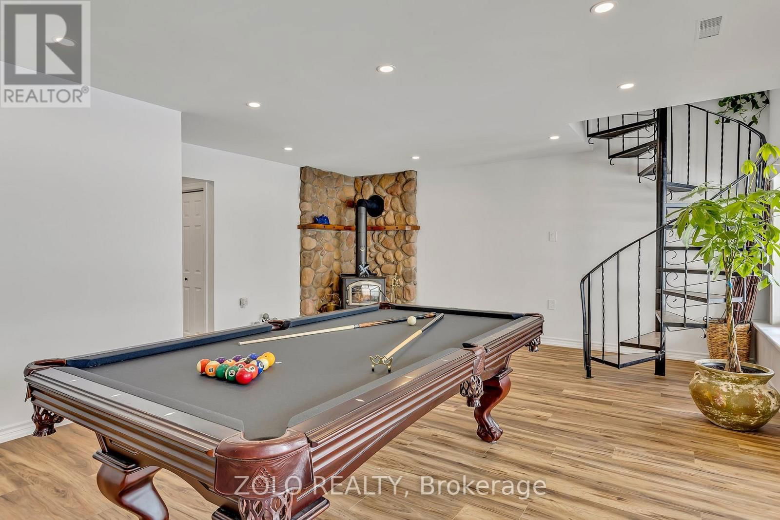 12 BAYVIEW DRIVE Image 20