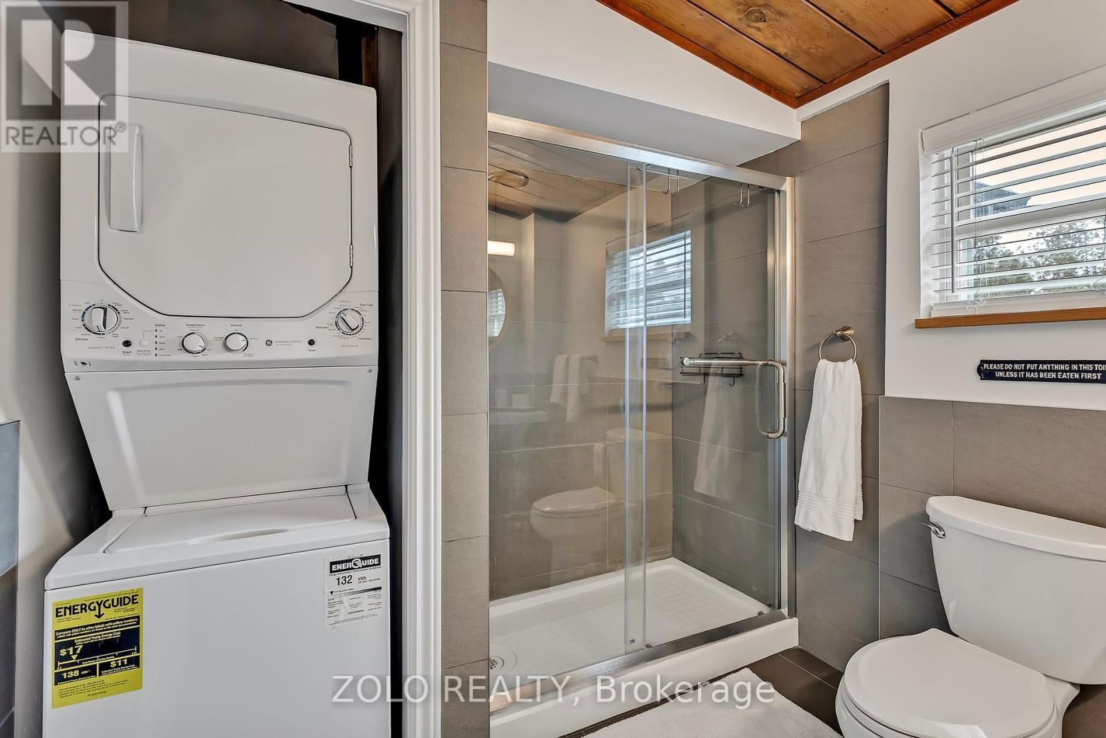 12 BAYVIEW DRIVE Image 29
