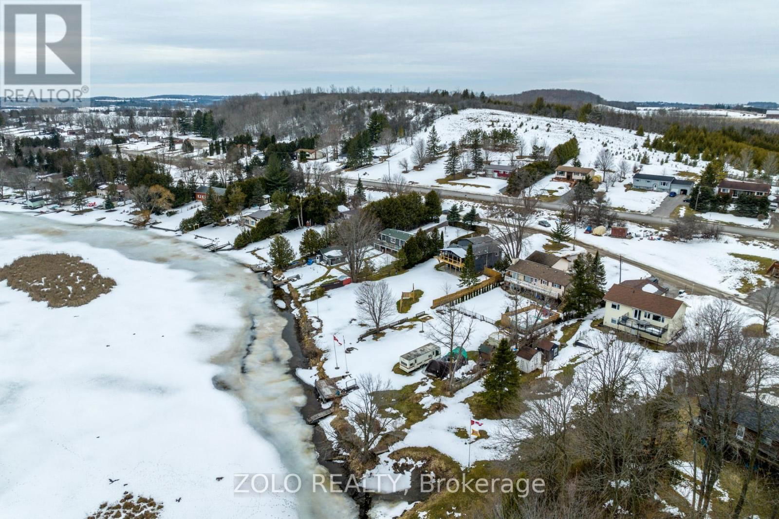 12 BAYVIEW DRIVE Image 34