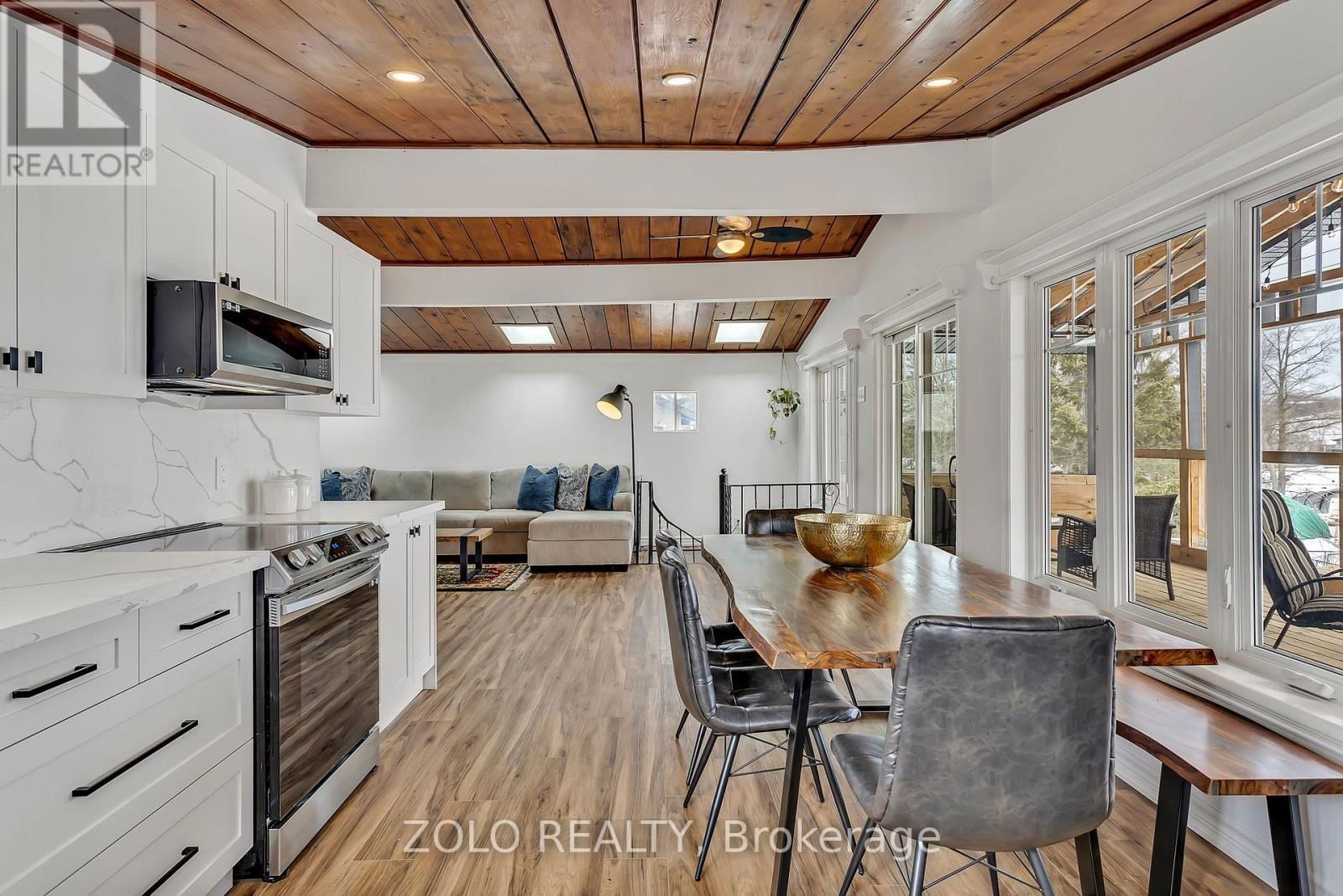 12 BAYVIEW DRIVE Image 6