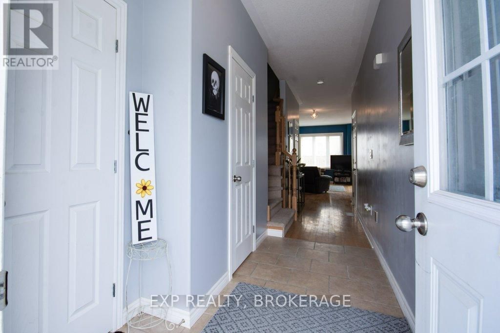 843 NEWMARKET LANE Image 13