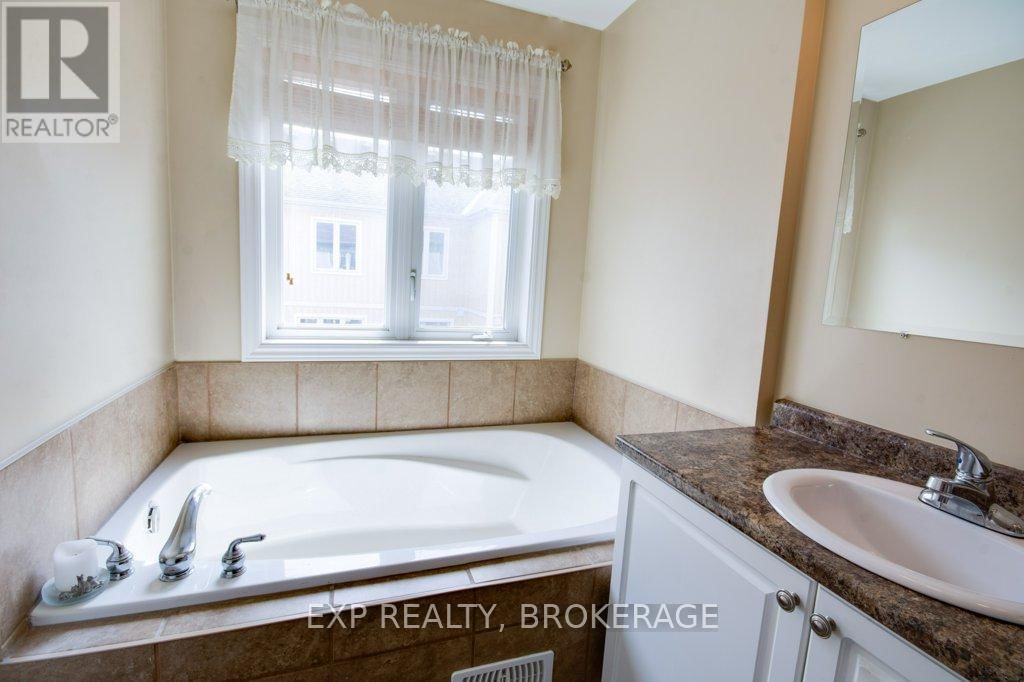 843 NEWMARKET LANE Image 19