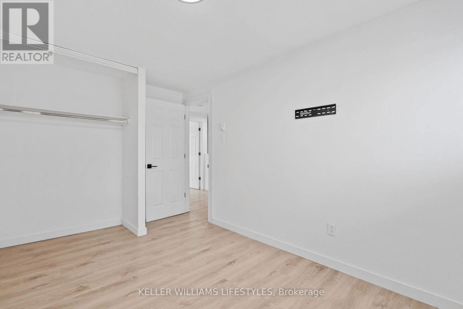 26 - 166 SOUTHDALE ROAD WEST Image 29