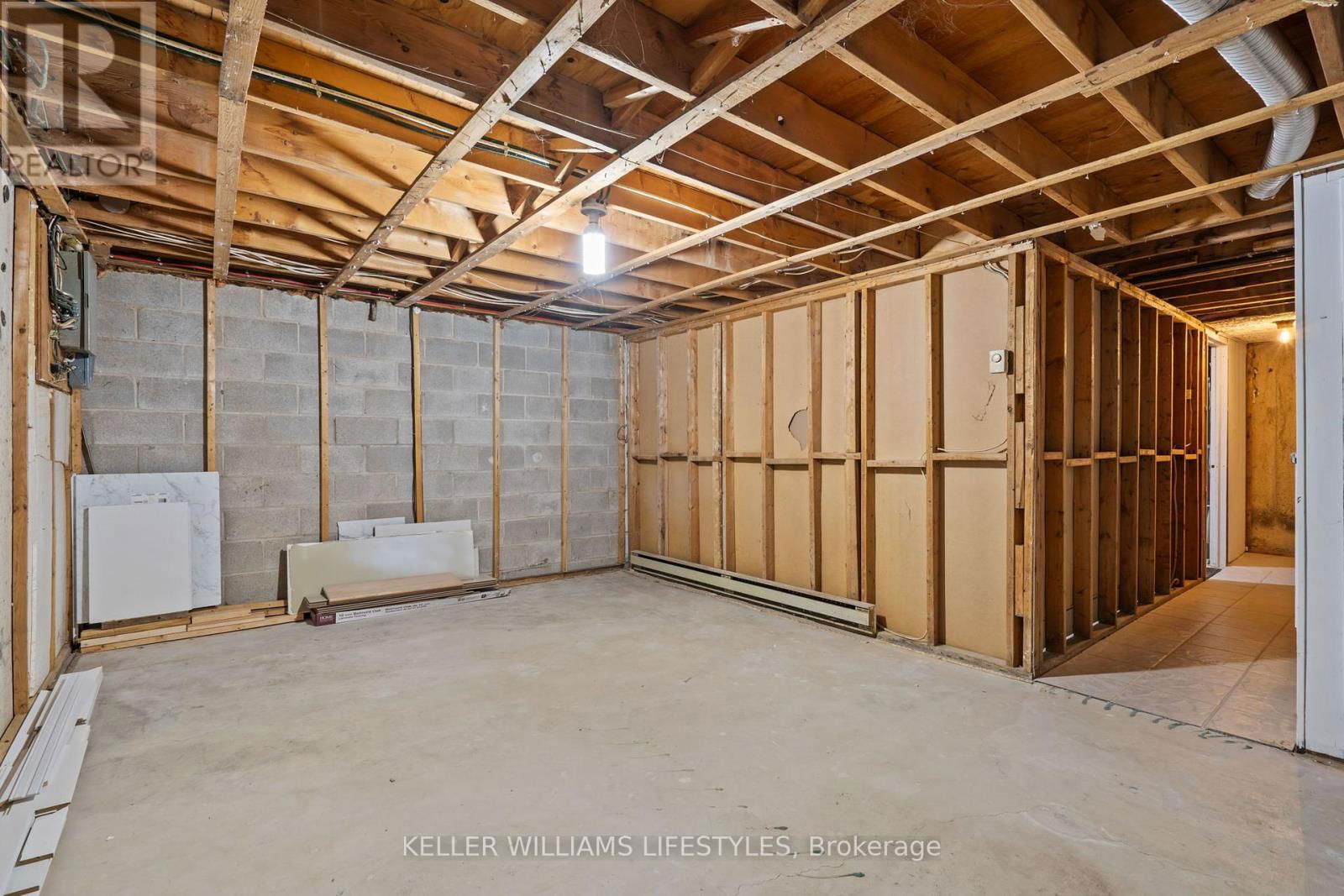 26 - 166 SOUTHDALE ROAD WEST Image 34