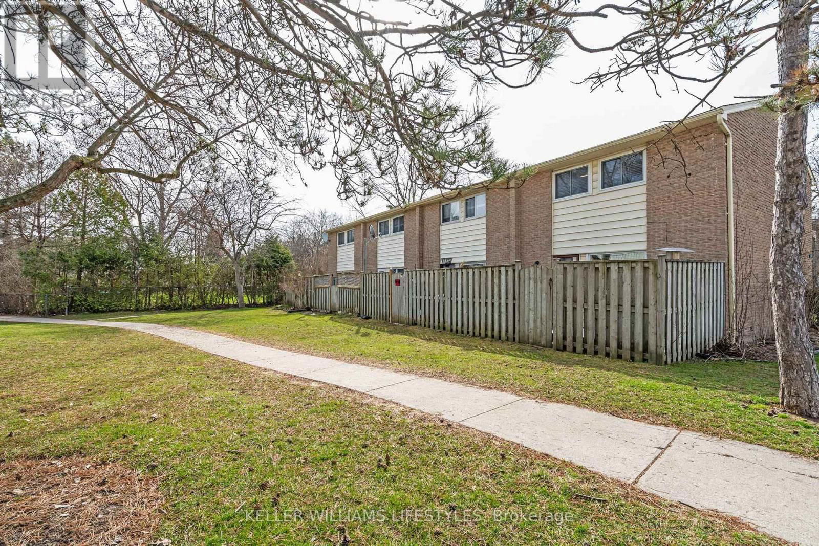26 - 166 SOUTHDALE ROAD WEST Image 38