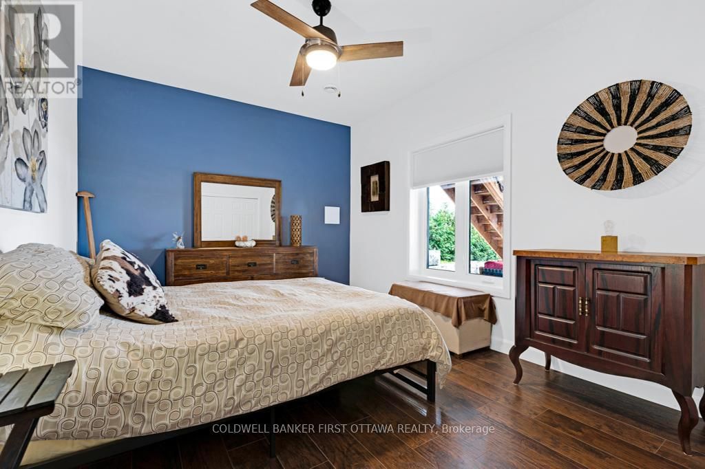 38 TUTTLE POINT ROAD Image 30