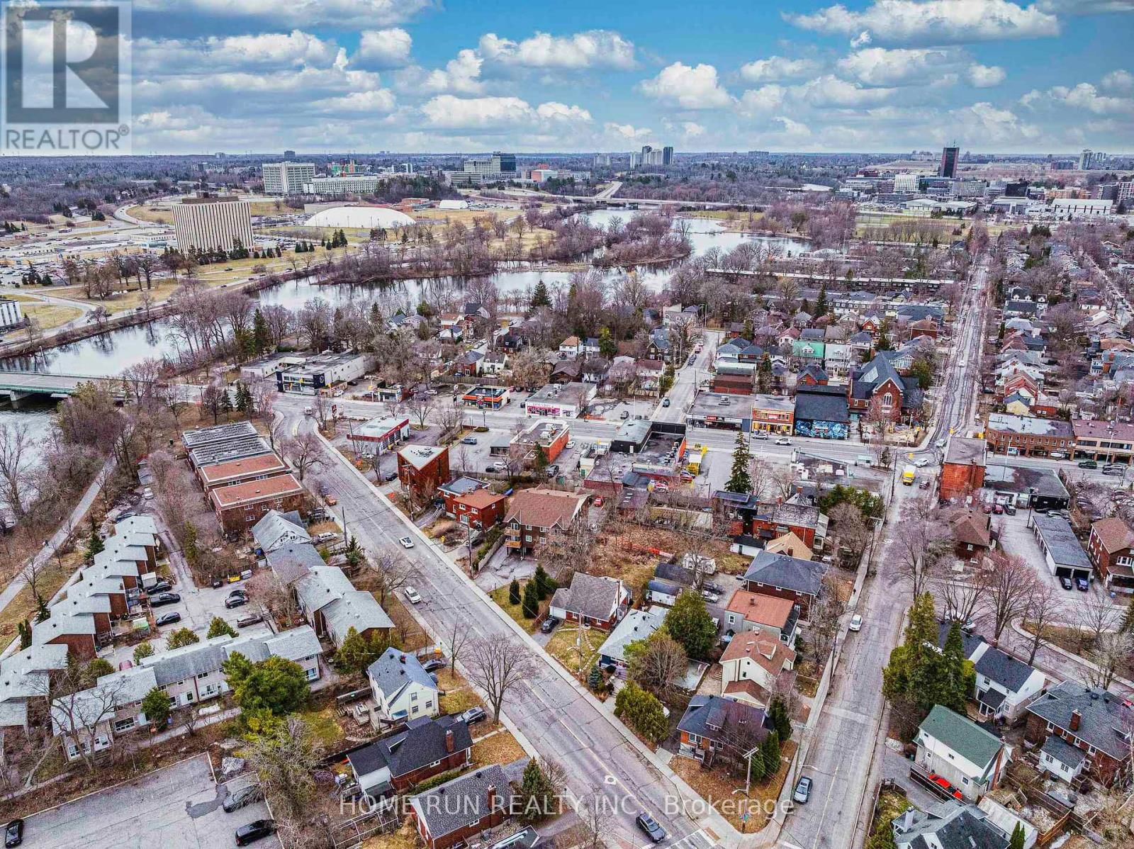 9 - 522 RIVERDALE AVENUE Image 3