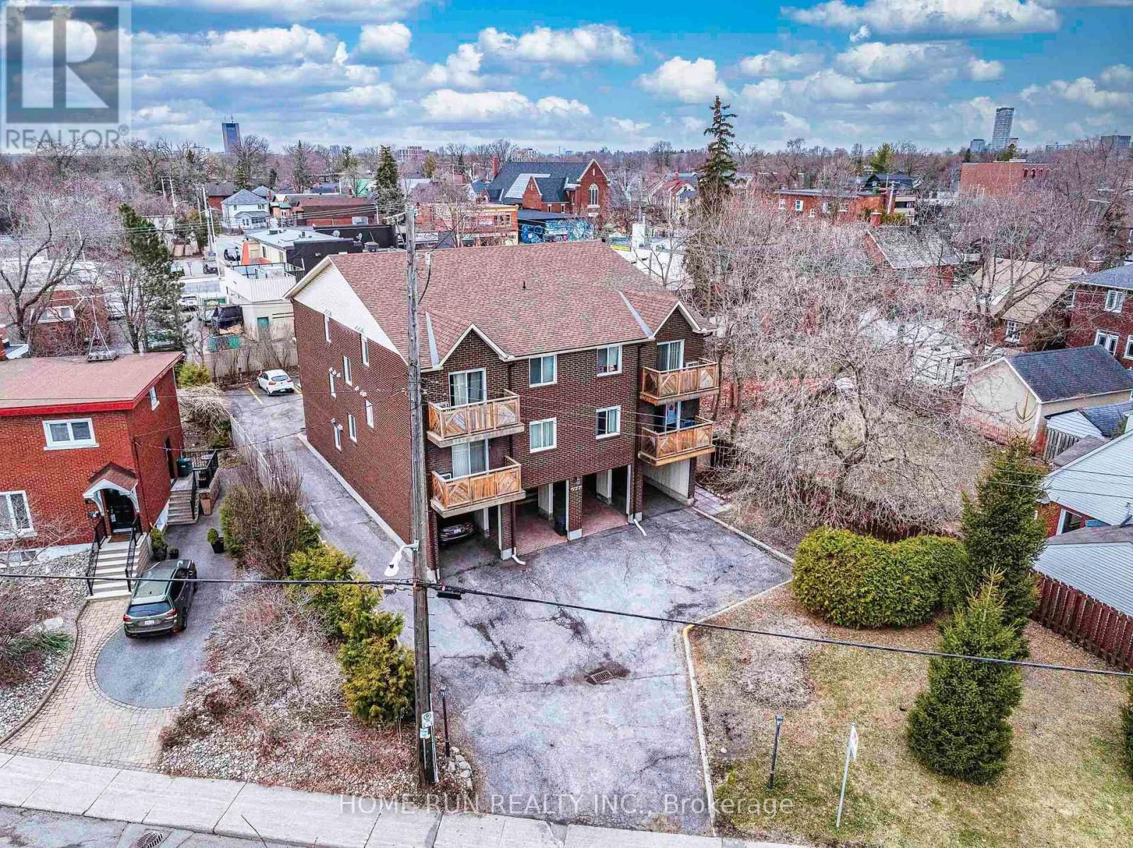 9 - 522 RIVERDALE AVENUE Image 5