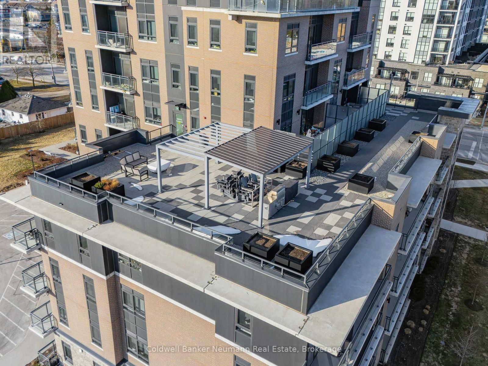 305 - 332 GOSLING GARDENS Image 37