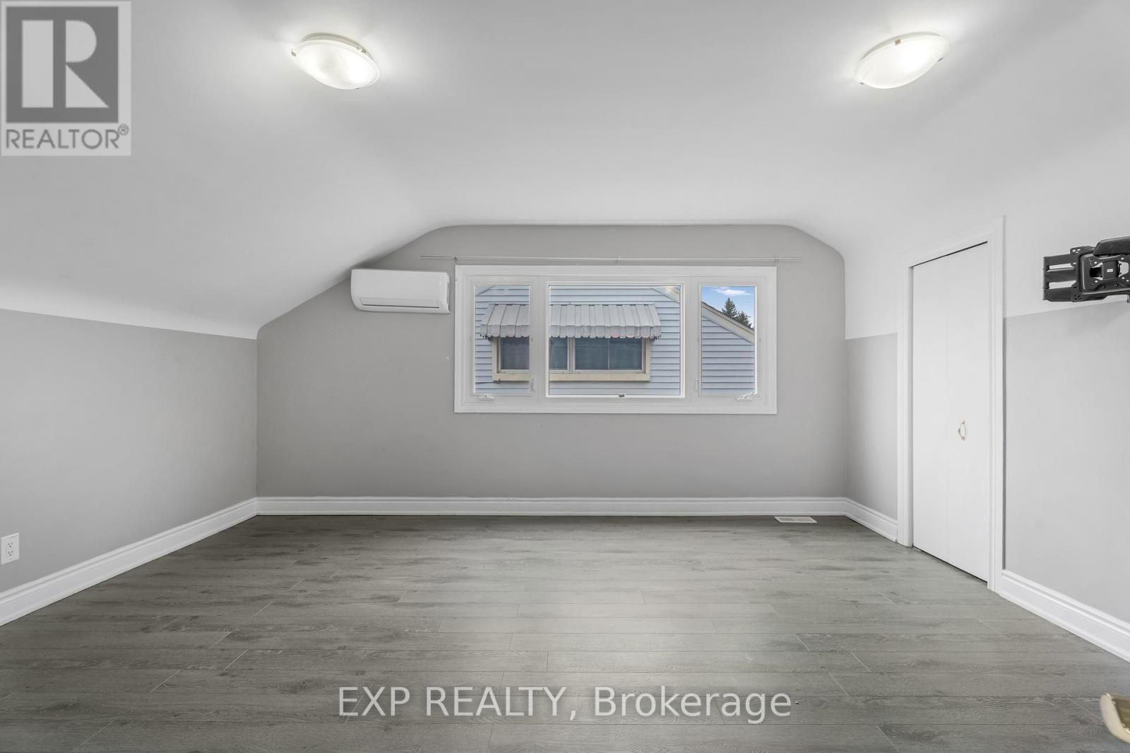 494 EAST 37TH STREET Image 19