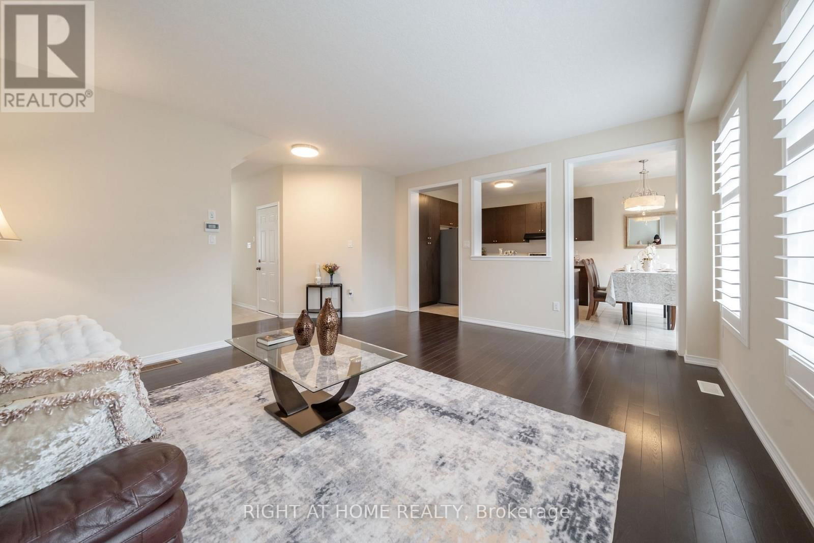 148 WHITWELL WAY Image 10