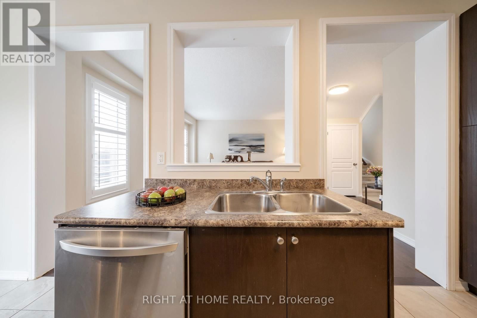 148 WHITWELL WAY Image 14
